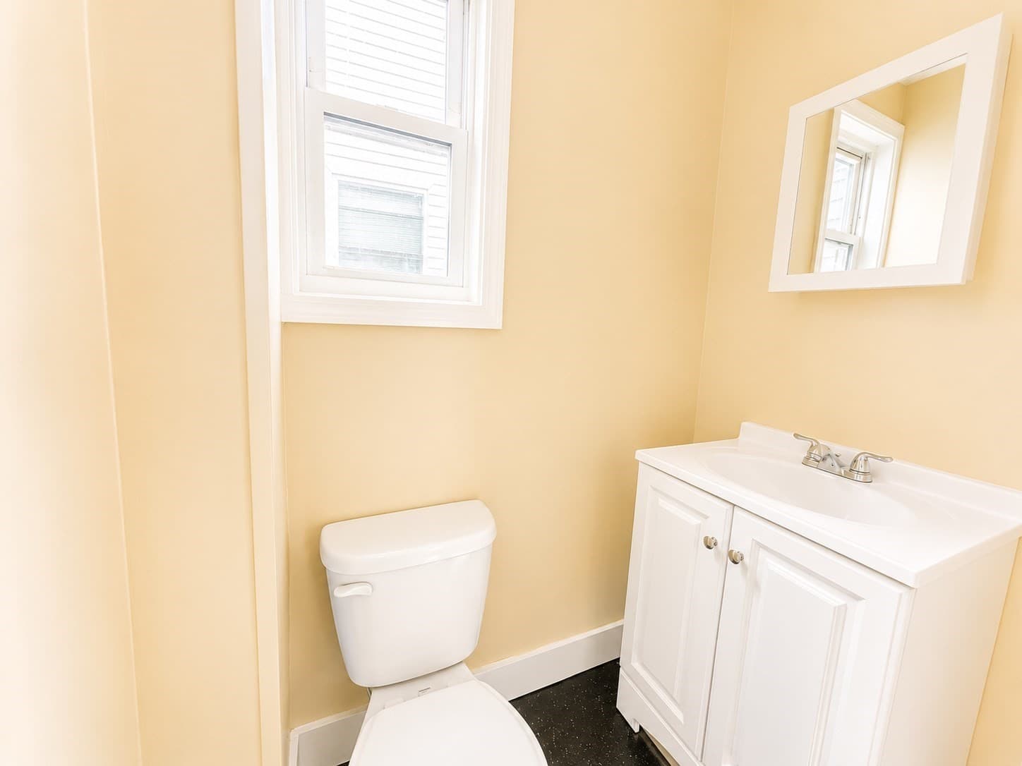 3 Family at 17-19 Acorn St, Lynn MA 01902, Lynn, photo 15 of 42