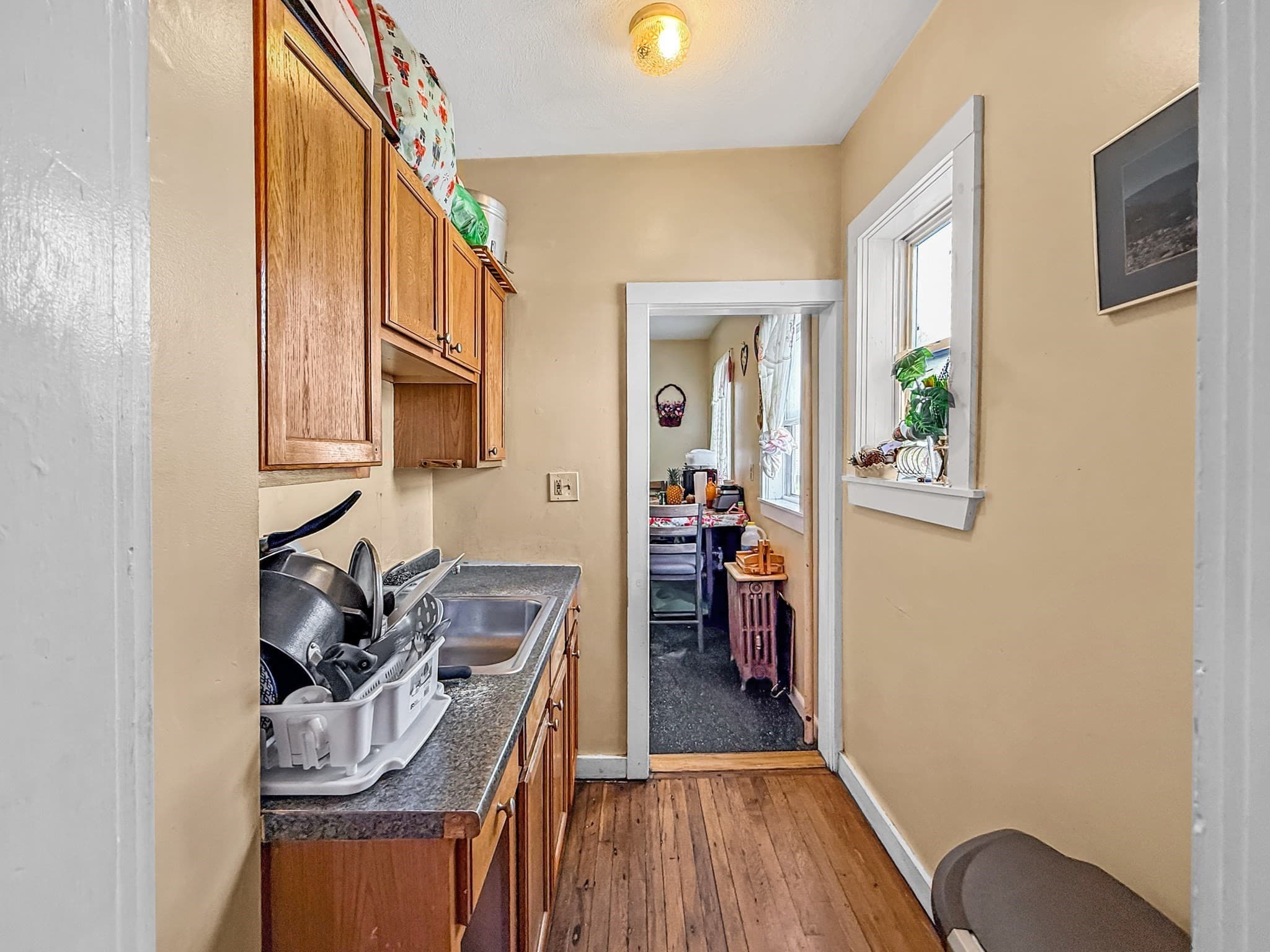3 Family at 17-19 Acorn St, Lynn MA 01902, Lynn, photo 35 of 42