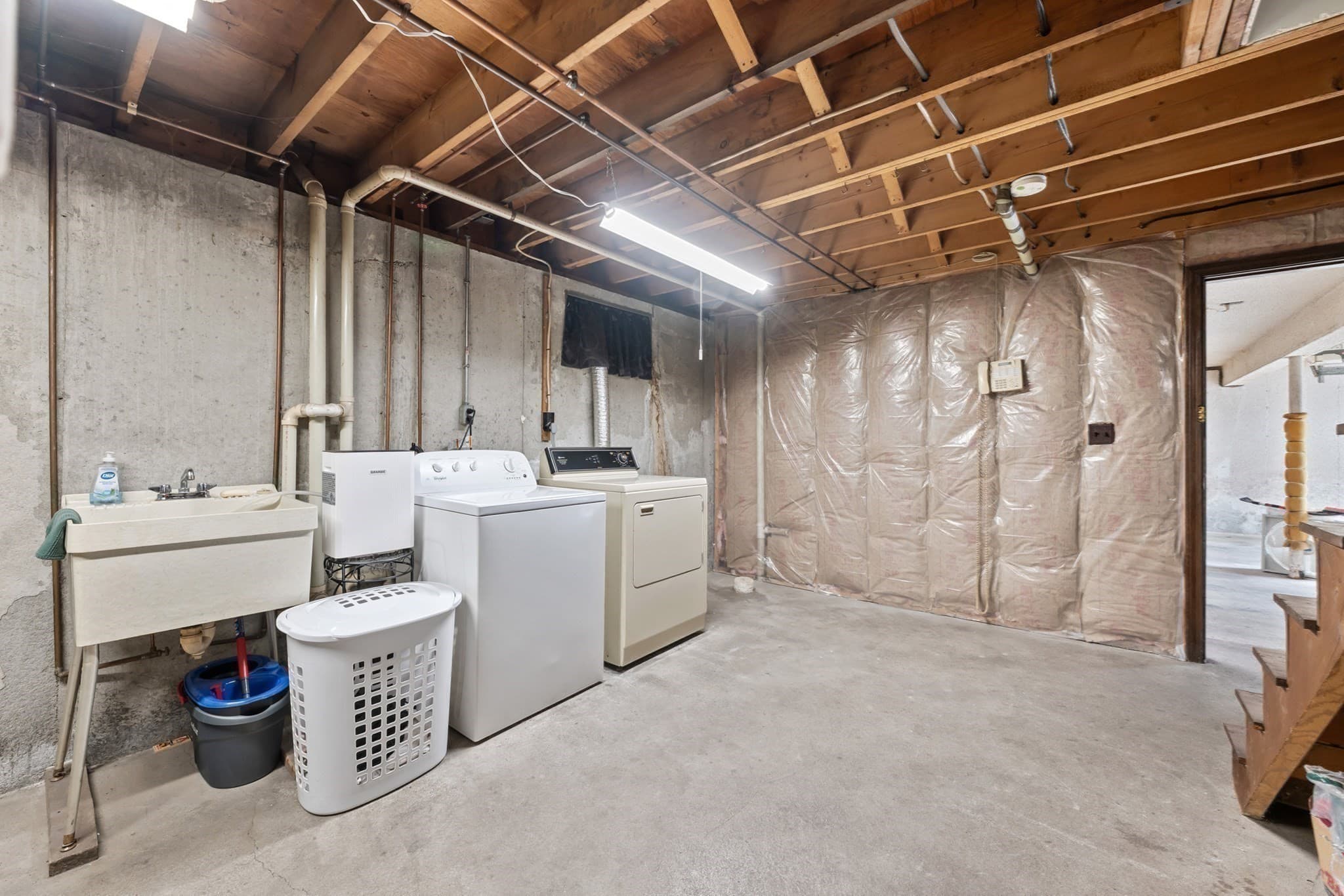 Single Family Residence at 25 Lodge St., Worcester MA 01604, Worcester, photo 27 of 34