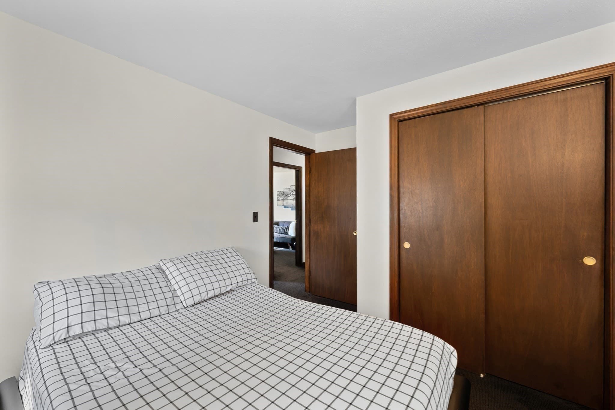 Single Family Residence at 25 Lodge St., Worcester MA 01604, Worcester, photo 24 of 34