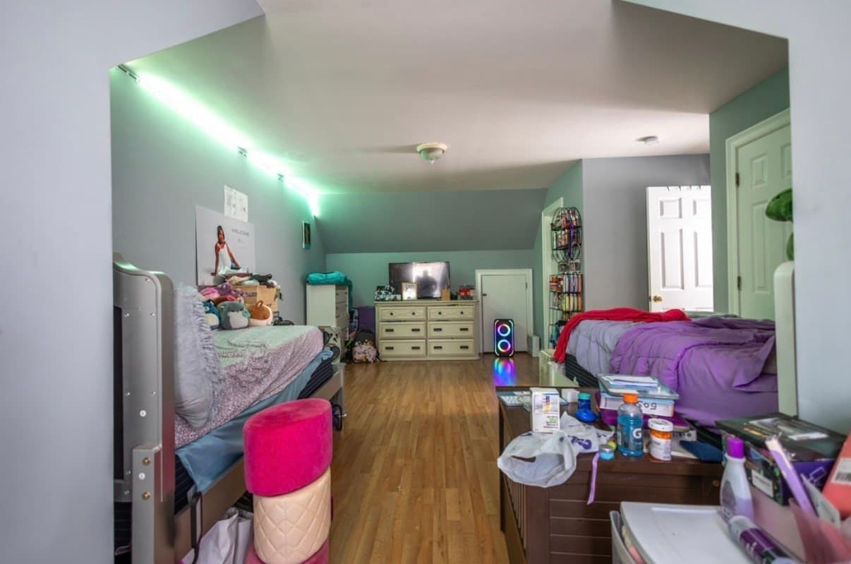 Single Family Residence at 1438 Hyde Park Avenue, Boston MA 02136, Boston, photo 15 of 25