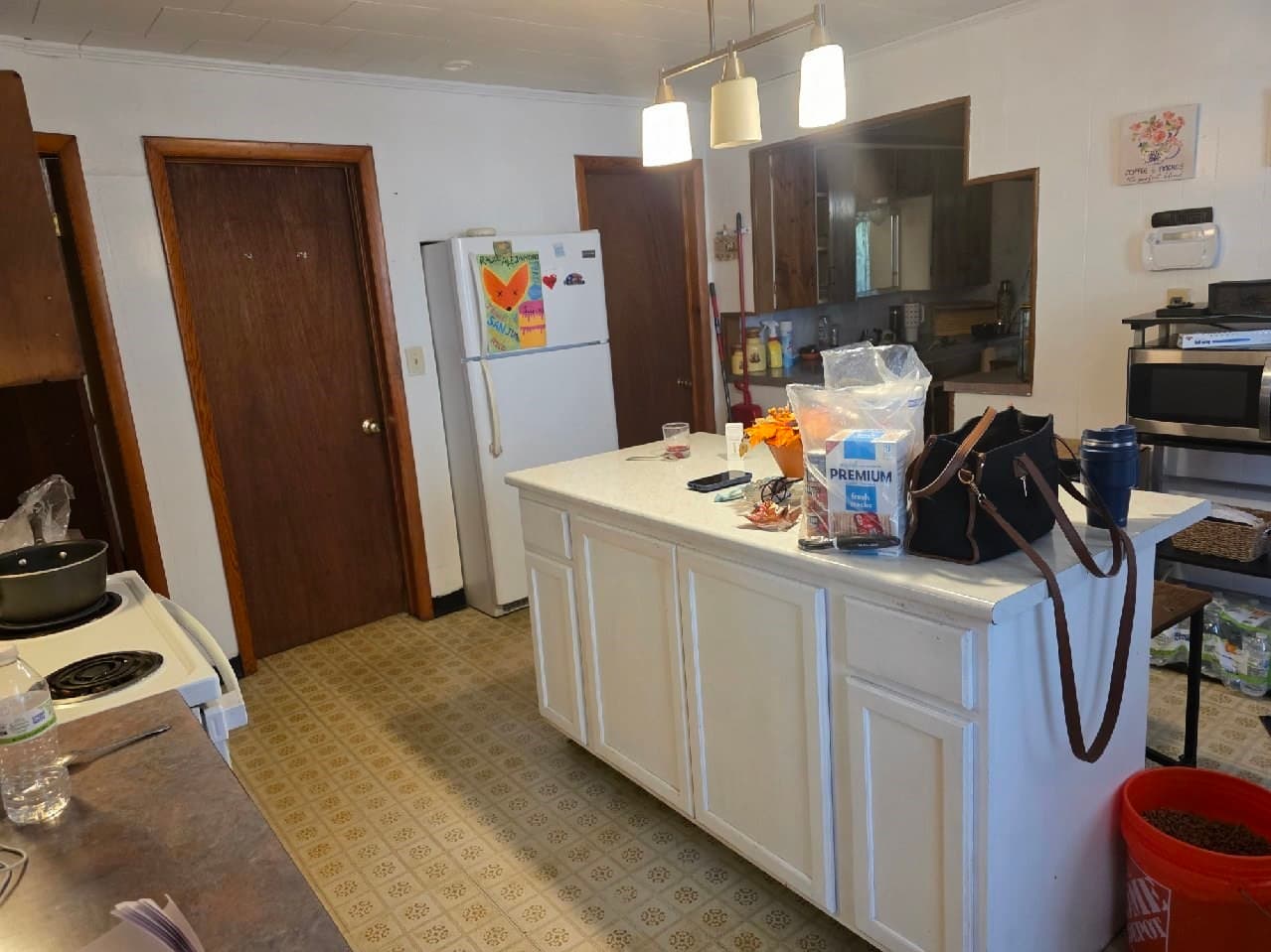 Multi Family at 190 Pine St, Gardner MA 01440, Gardner, photo 5 of 13