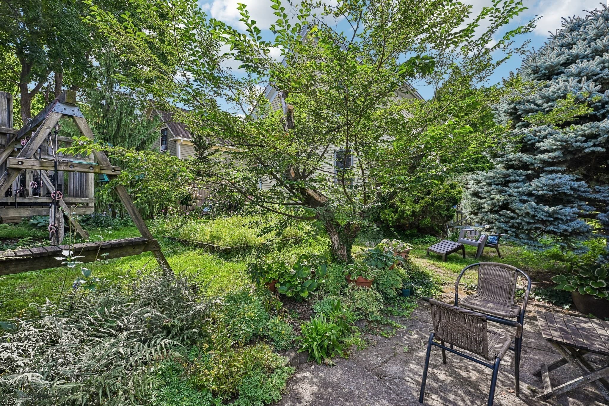 Single Family Residence at 21 Elm St, Maynard MA 01754, Maynard, photo 29 of 39