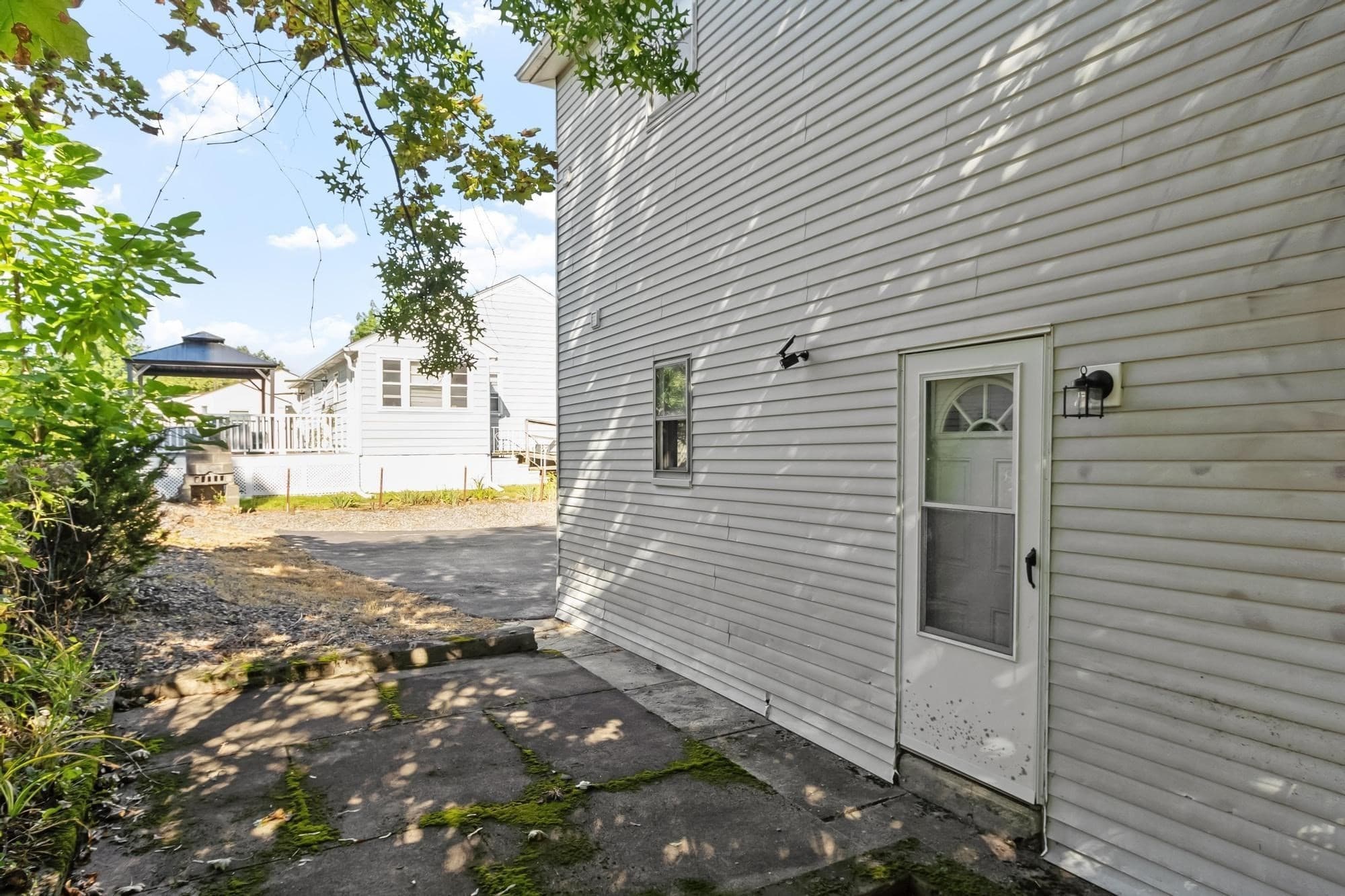 Commercial Sale at 158 Fairhaven Rd, Worcester MA 01606, Worcester, photo 38 of 40