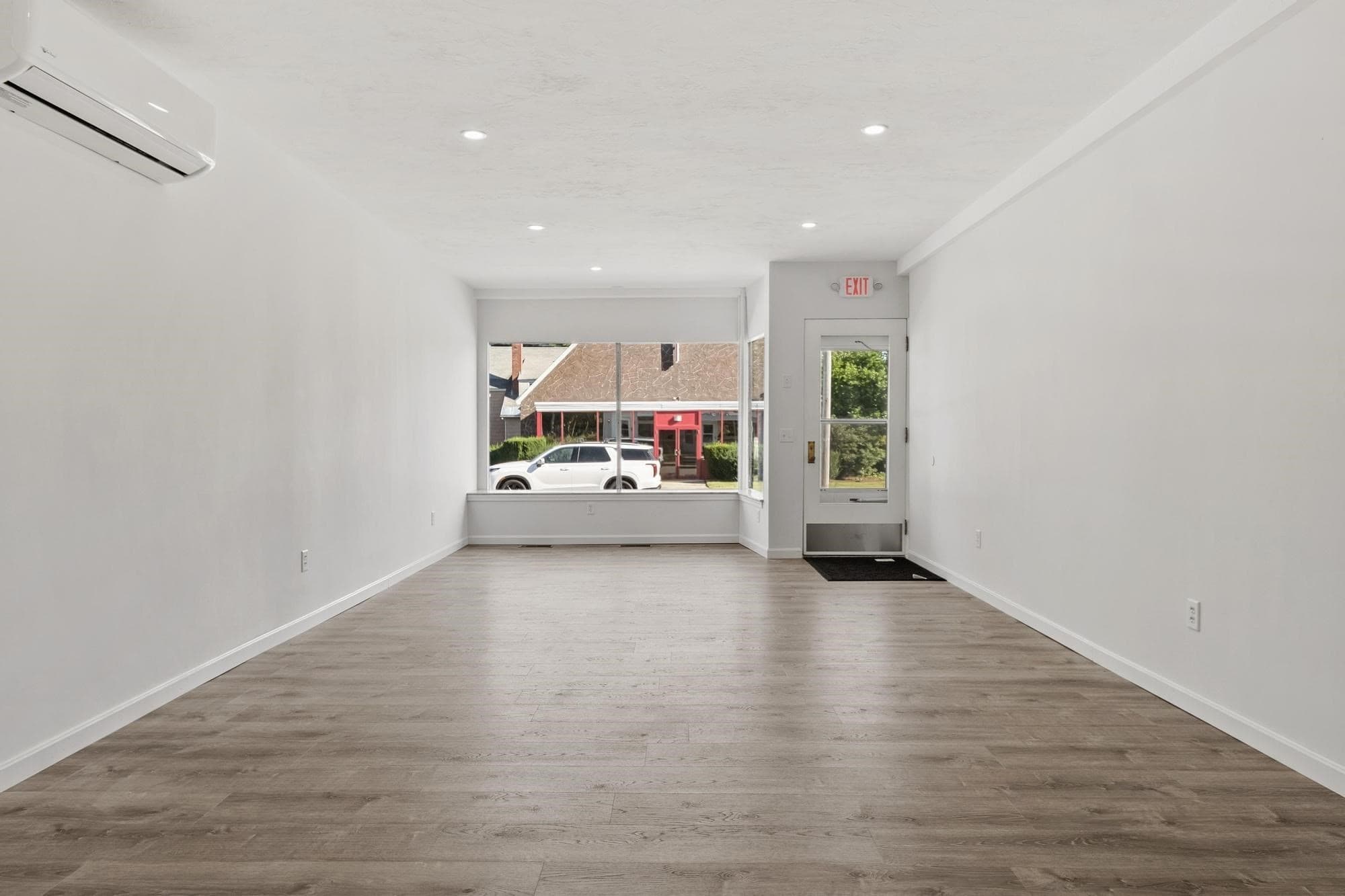 Commercial Sale at 158 Fairhaven Rd, Worcester MA 01606, Worcester, photo 15 of 40