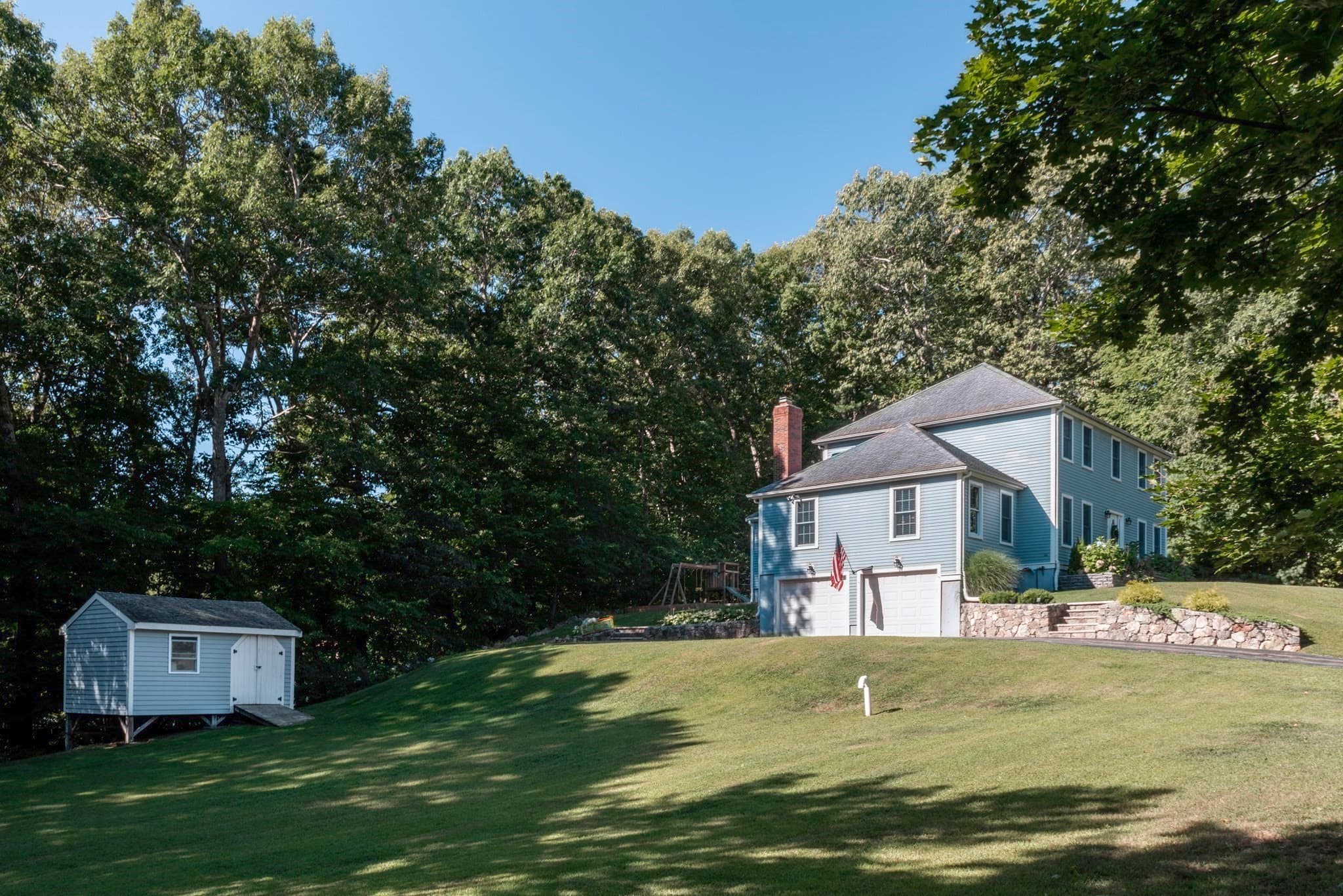 Single Family Residence at 4 Chestnut Street, Ipswich MA 01938, Ipswich, photo 3 of 36