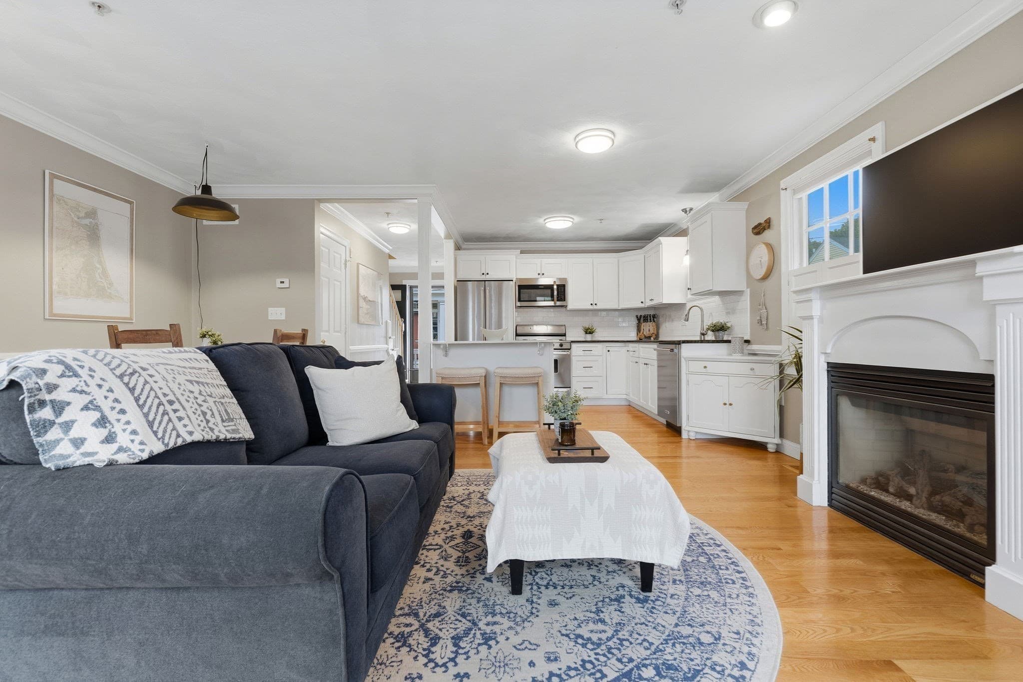 Condominium at 16 Ship St # 16, Newburyport MA 01950, Newburyport, photo 12 of 40