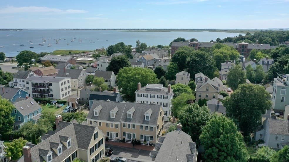 Condominium at 16 Ship St # 16, Newburyport MA 01950, Newburyport, photo 35 of 40