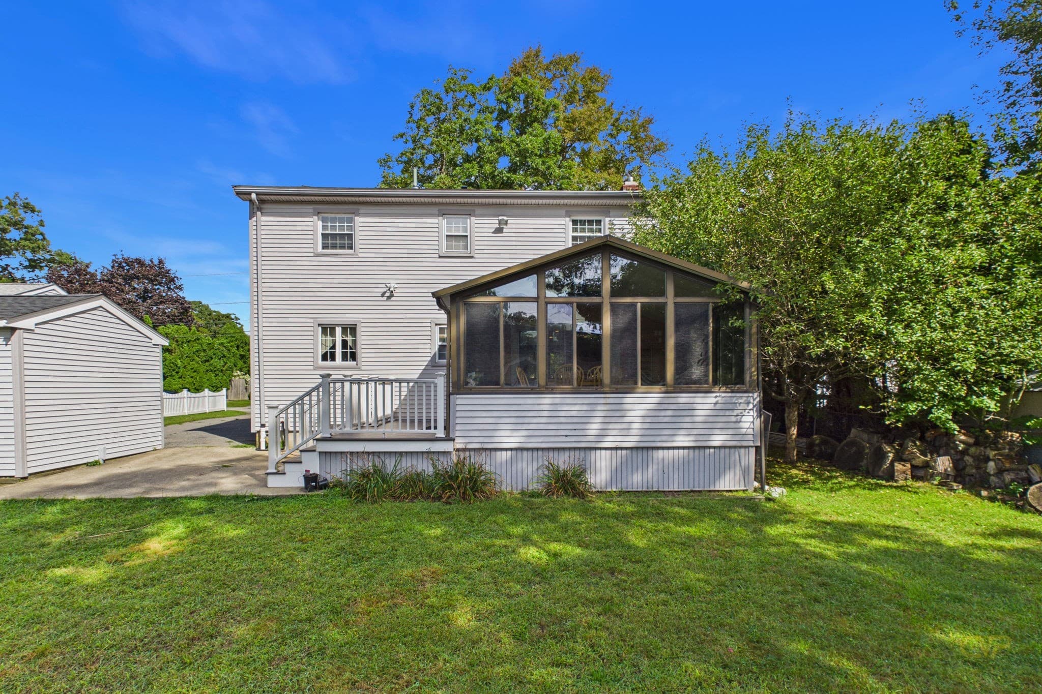 Single Family Residence at 968 Osgood St, New Bedford MA 02745, New Bedford, photo 37 of 41