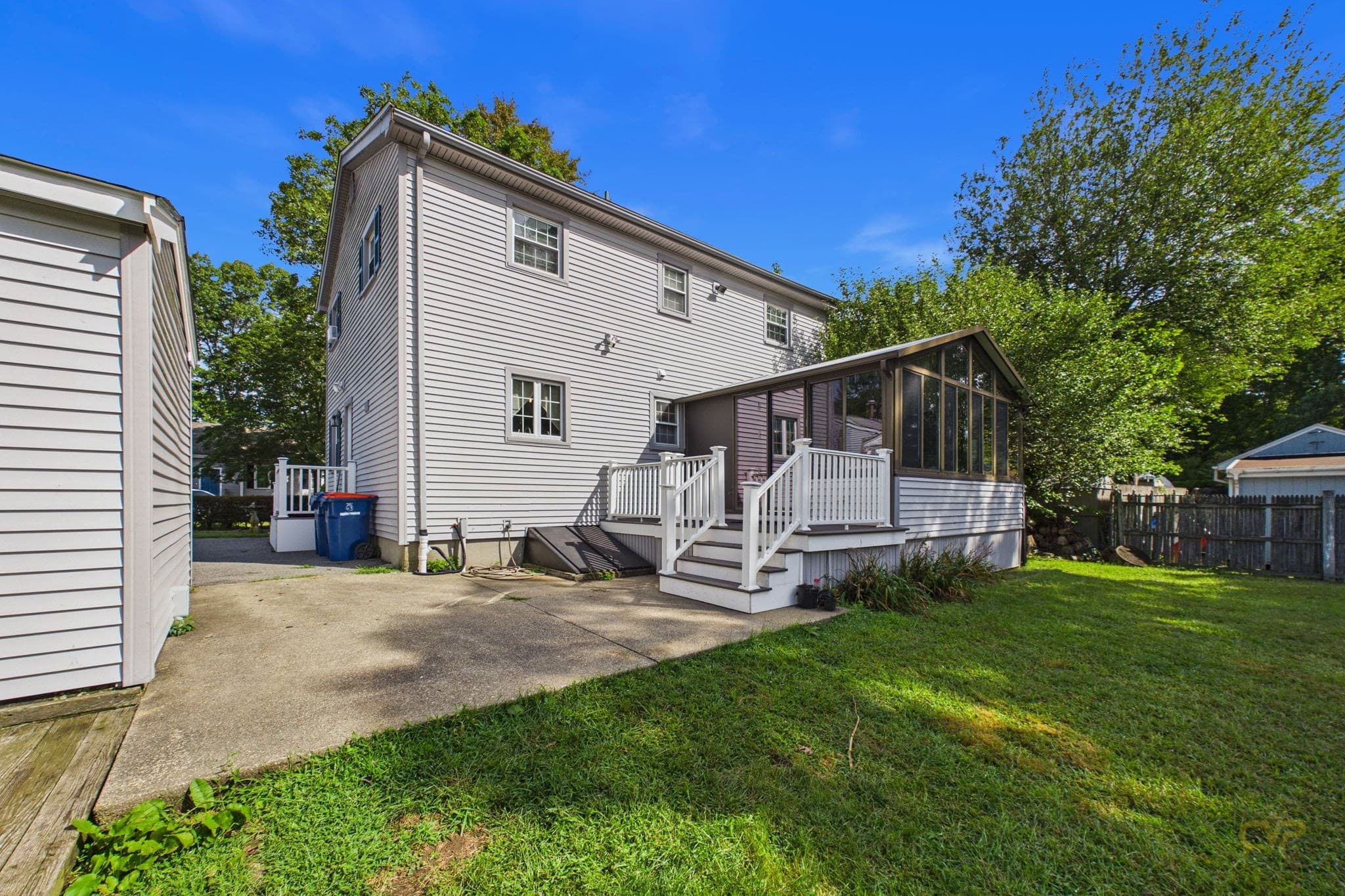 Single Family Residence at 968 Osgood St, New Bedford MA 02745, New Bedford, photo 39 of 41