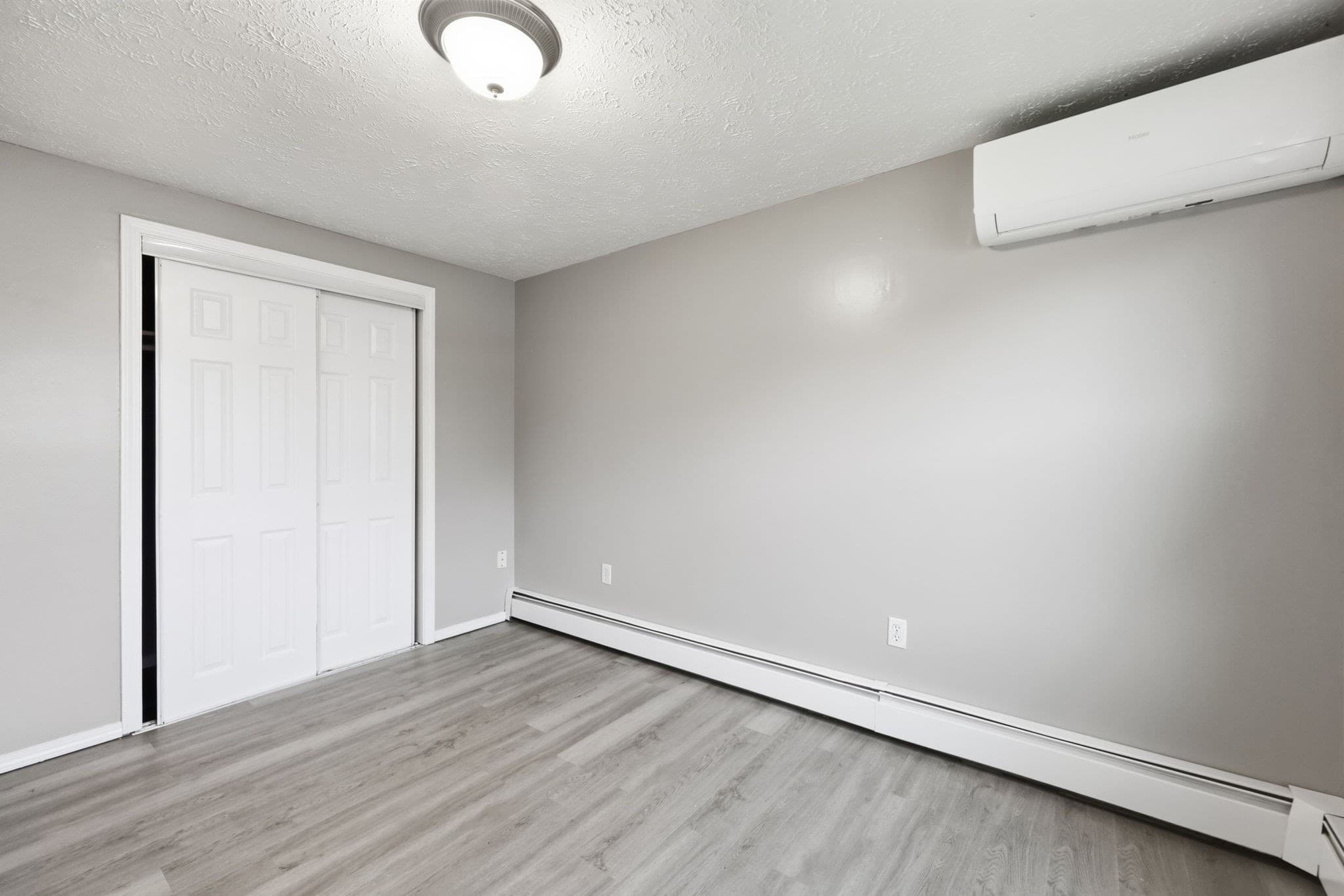 Condominium at 30 Clayton St, Springfield MA 01107, Springfield, photo 9 of 15