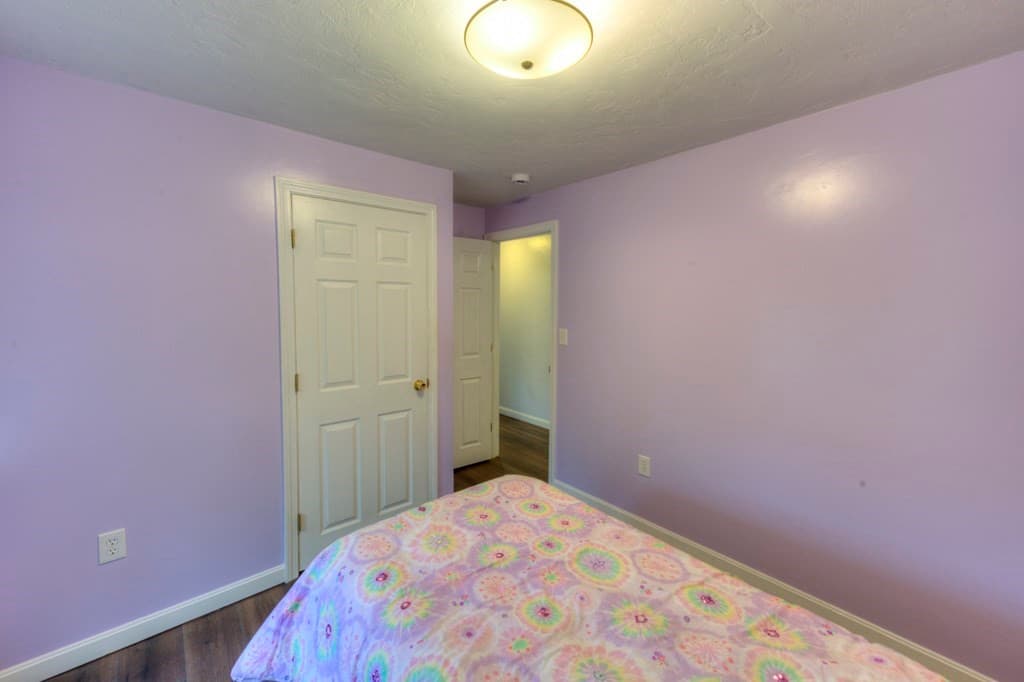 Single Family Residence at 4 Matteo St, Worcester MA 01606, Worcester, photo 17 of 42