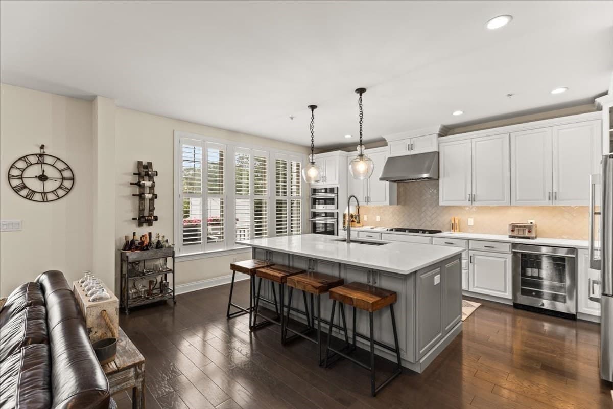 Condominium at 12 Thelma Way # 12, Scituate MA 02066, Scituate, photo 13 of 39