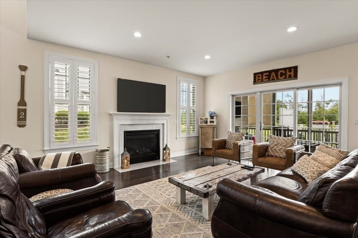 Condominium at 12 Thelma Way # 12, Scituate MA 02066, Scituate, photo 10 of 39