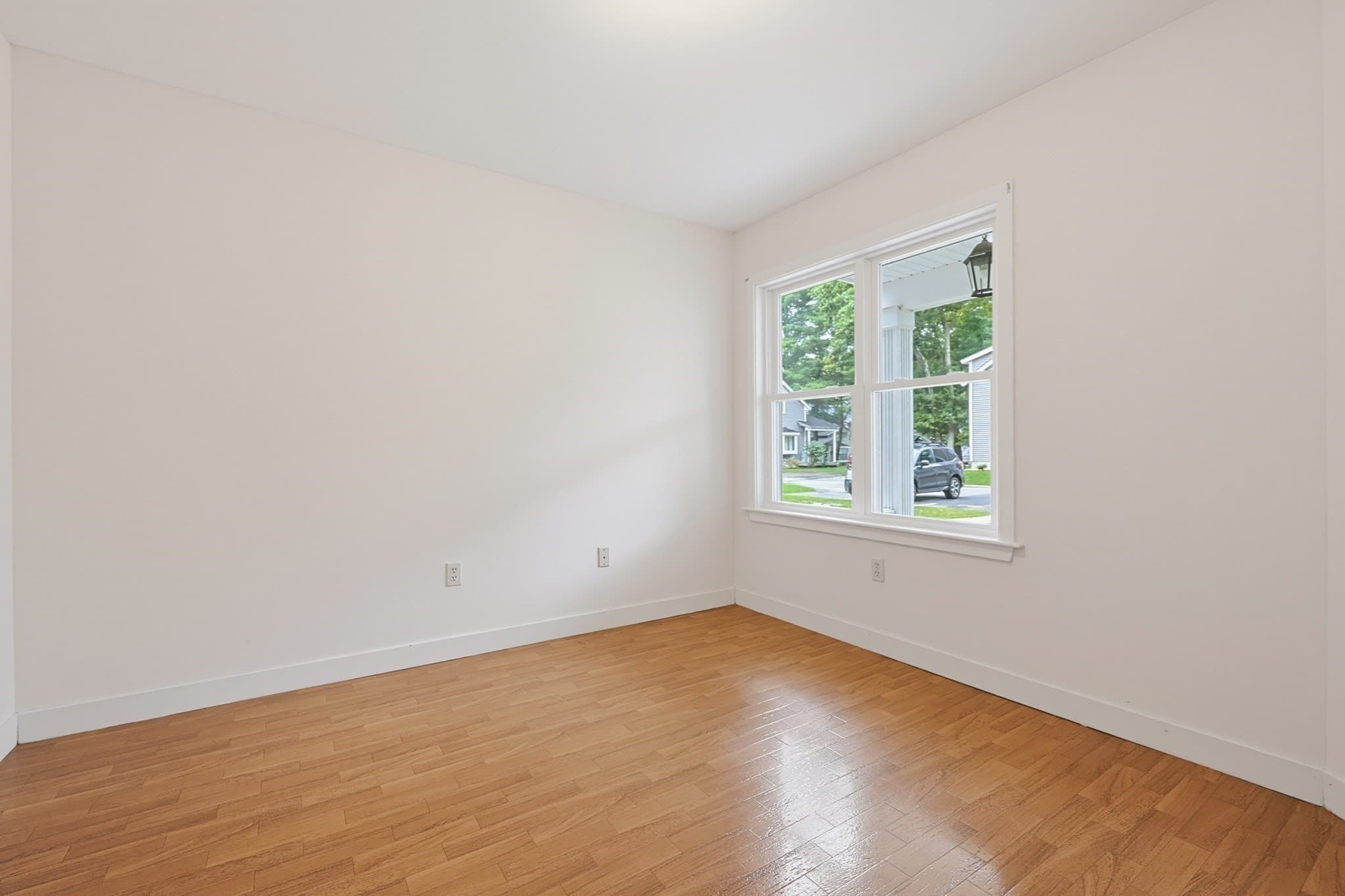 Condominium at 4 Oak Ct # 4, Rockland MA 02370, Rockland, photo 17 of 35