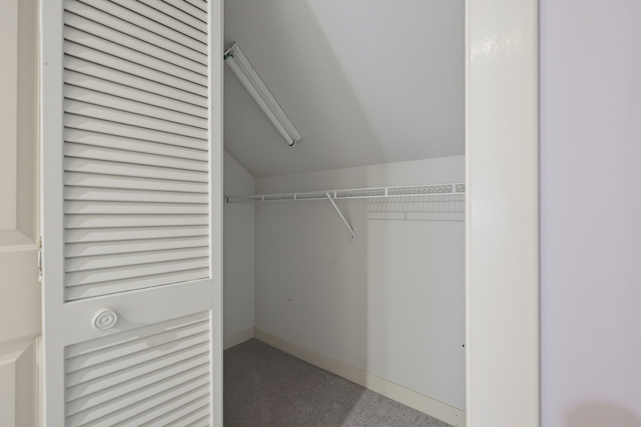 Condominium at 4 Oak Ct # 4, Rockland MA 02370, Rockland, photo 28 of 35