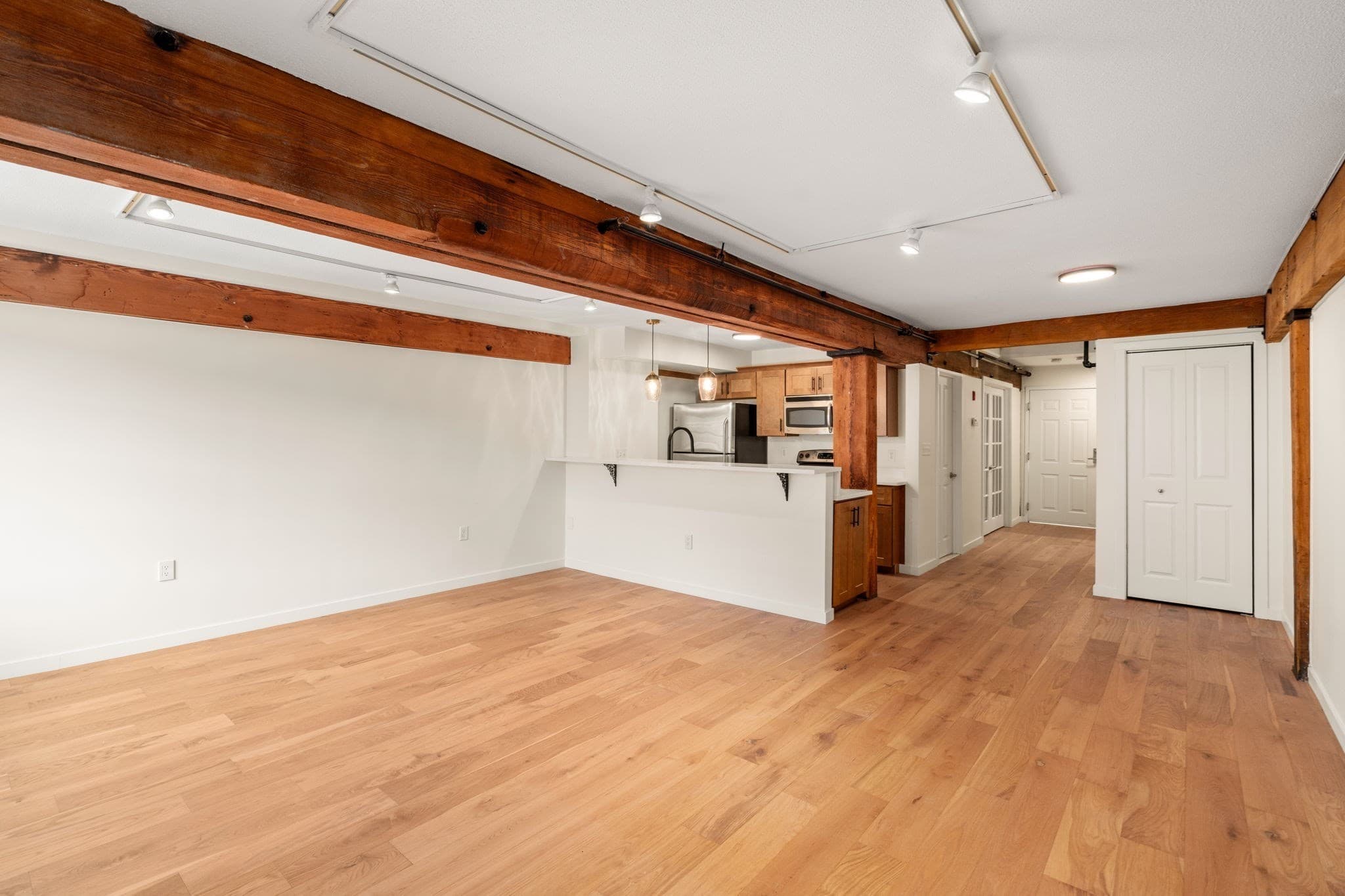 Condominium at 240 Jackson St # 308, Lowell MA 01852, photo 2 of 22