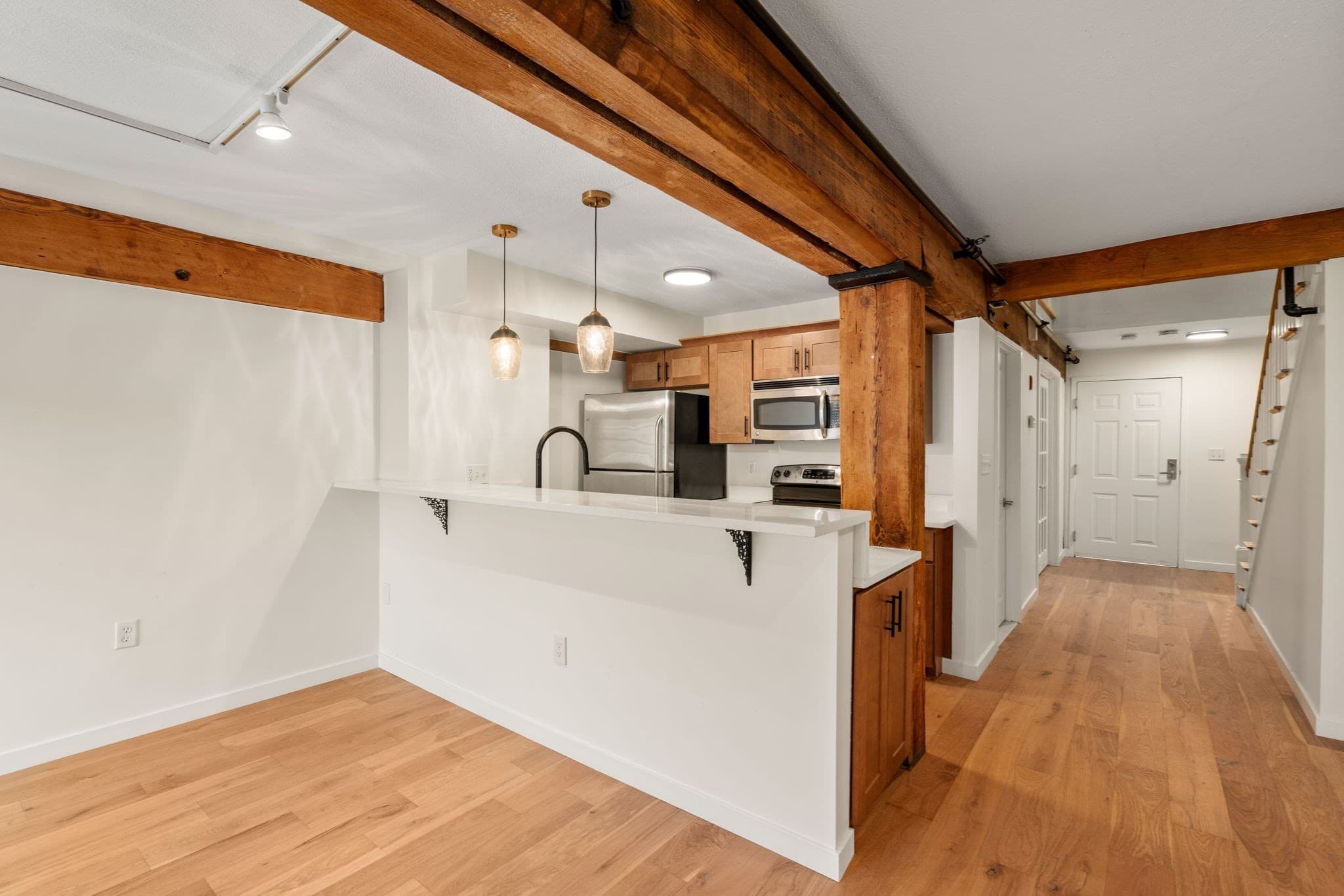 Condominium at 240 Jackson St # 308, Lowell MA 01852, photo 3 of 22