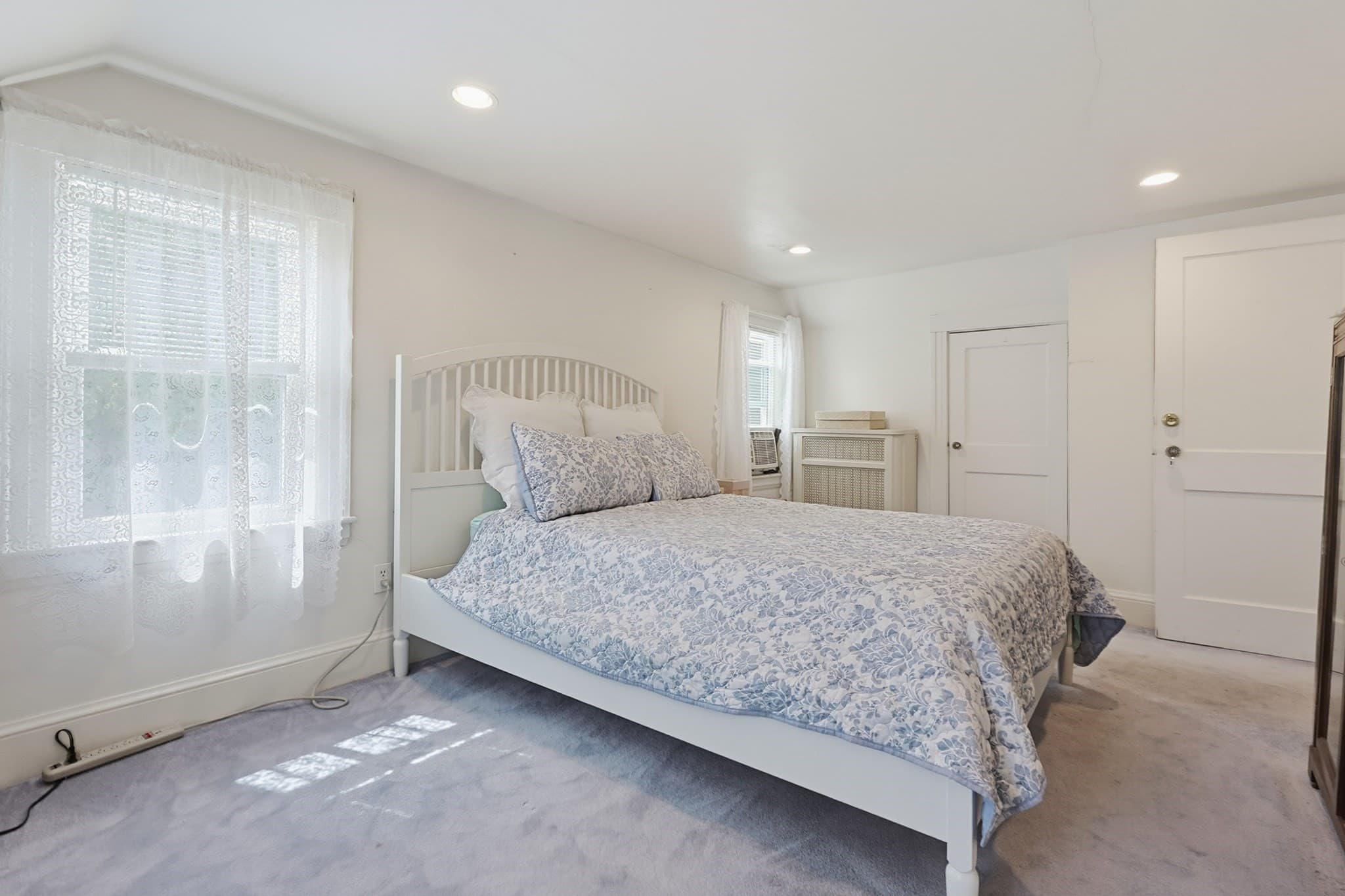 Single Family Residence at 425 Prospect St, Norwood MA 02062, Norwood, photo 23 of 32