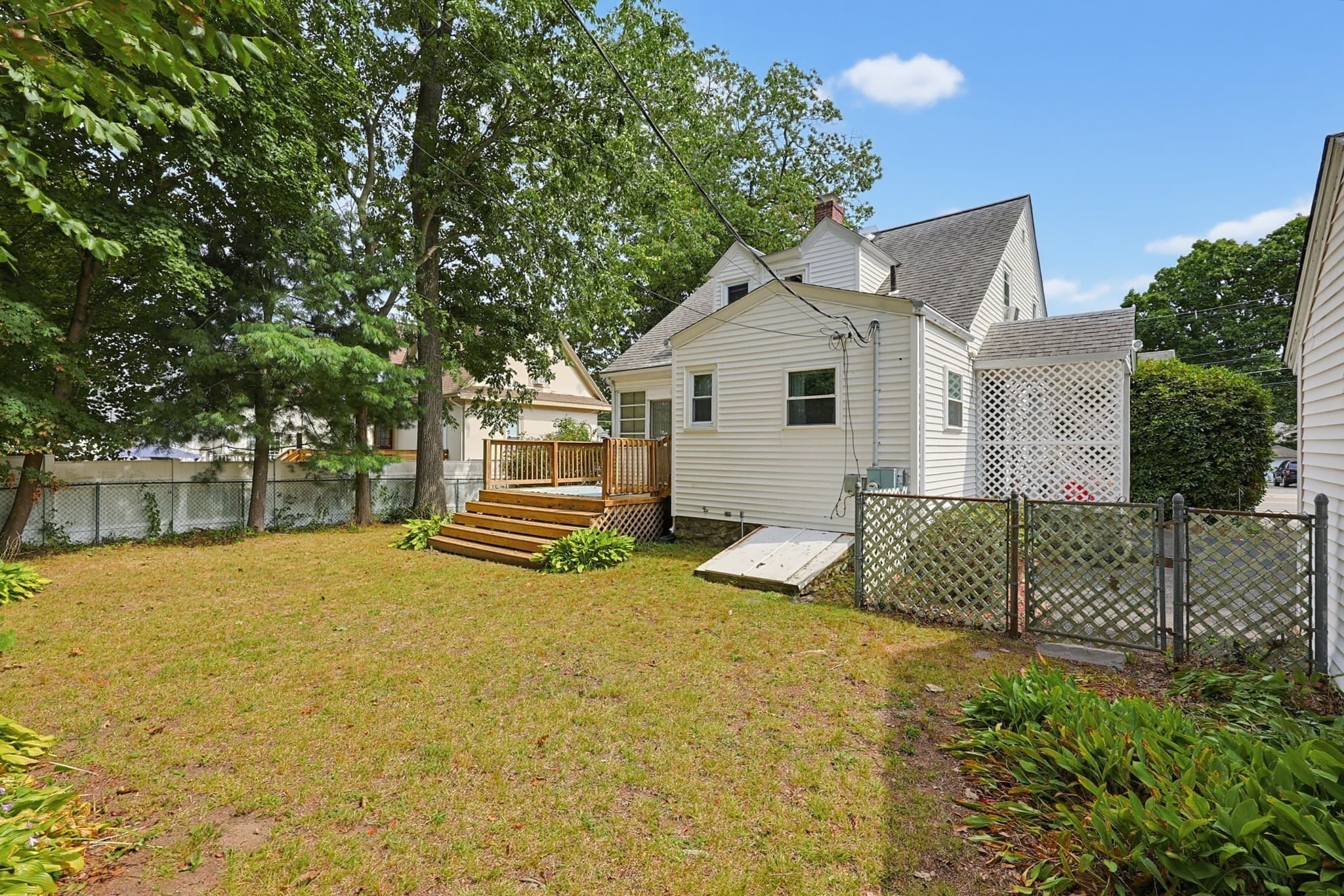 Single Family Residence at 425 Prospect St, Norwood MA 02062, Norwood, photo 31 of 32