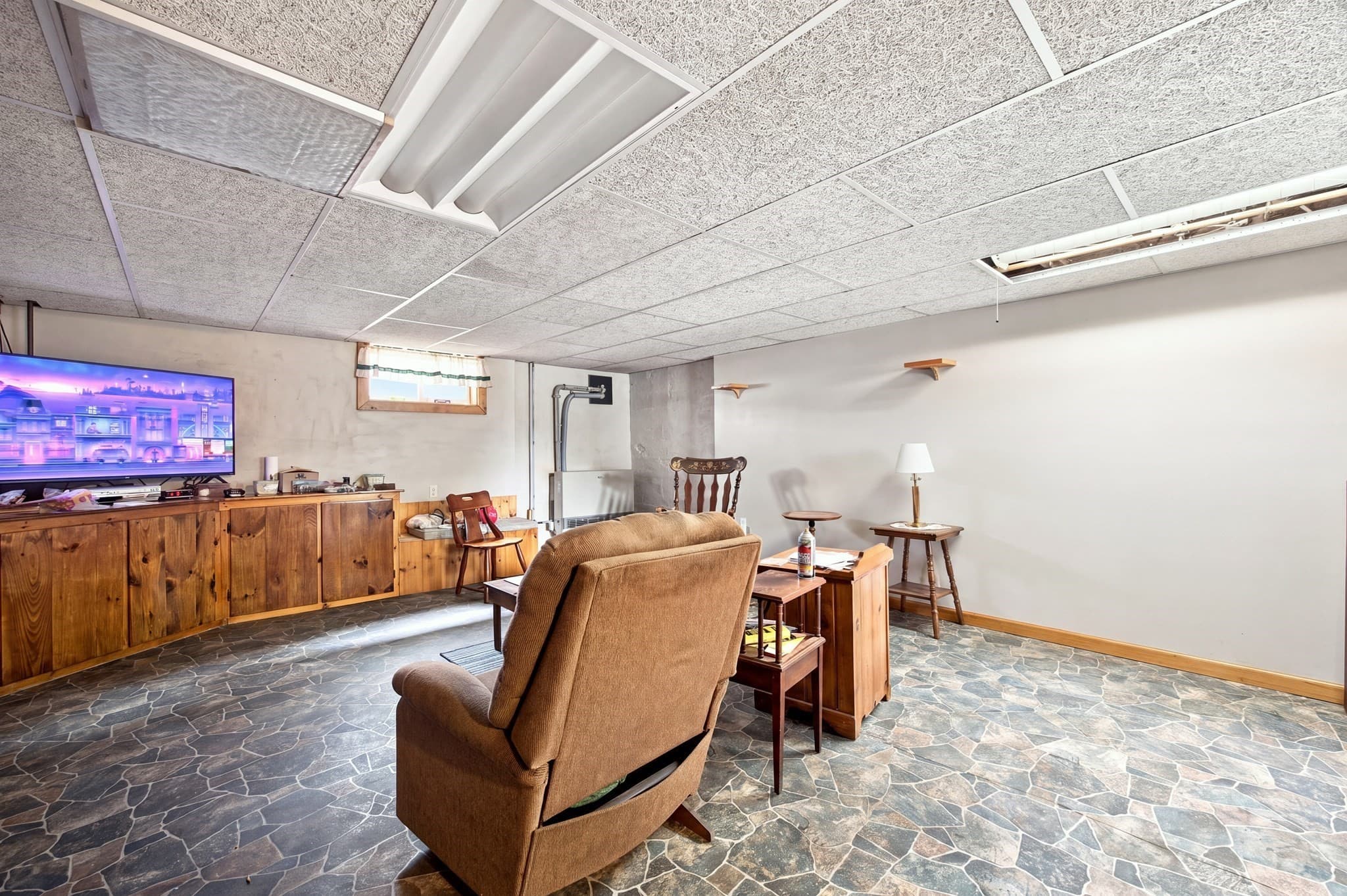 Single Family Residence at 55 Park Ave, Ware MA 01082, Ware, photo 12 of 28
