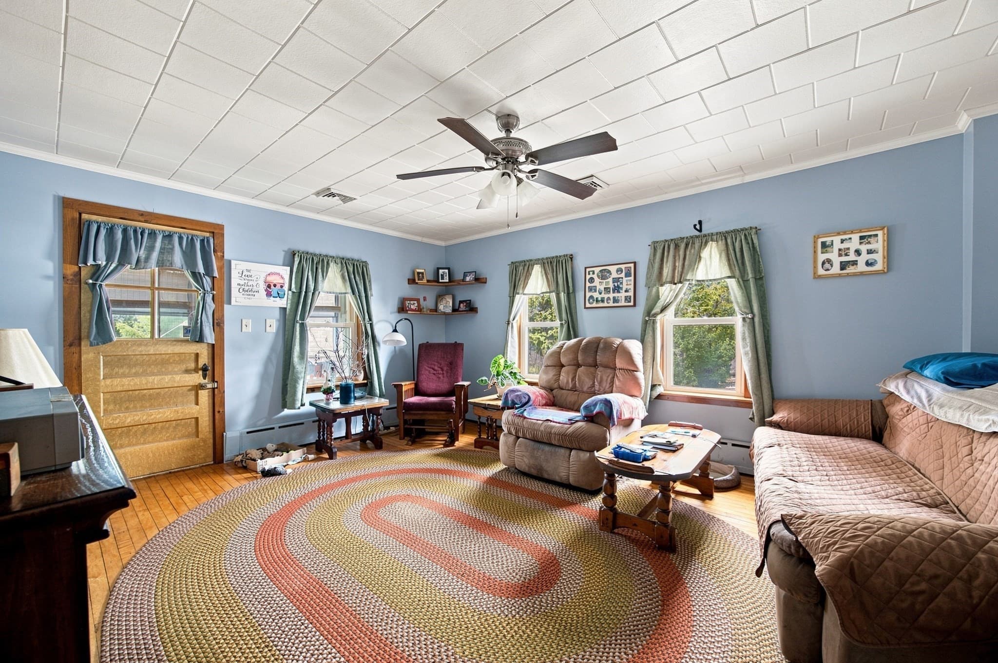 Single Family Residence at 55 Park Ave, Ware MA 01082, Ware, photo 5 of 28