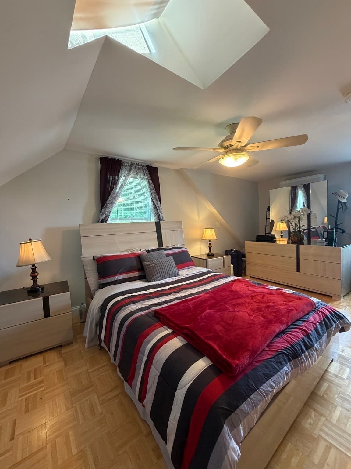 Single Family Residence at 48 Leominster St, Westminster MA 01473, Westminster, photo 13 of 26