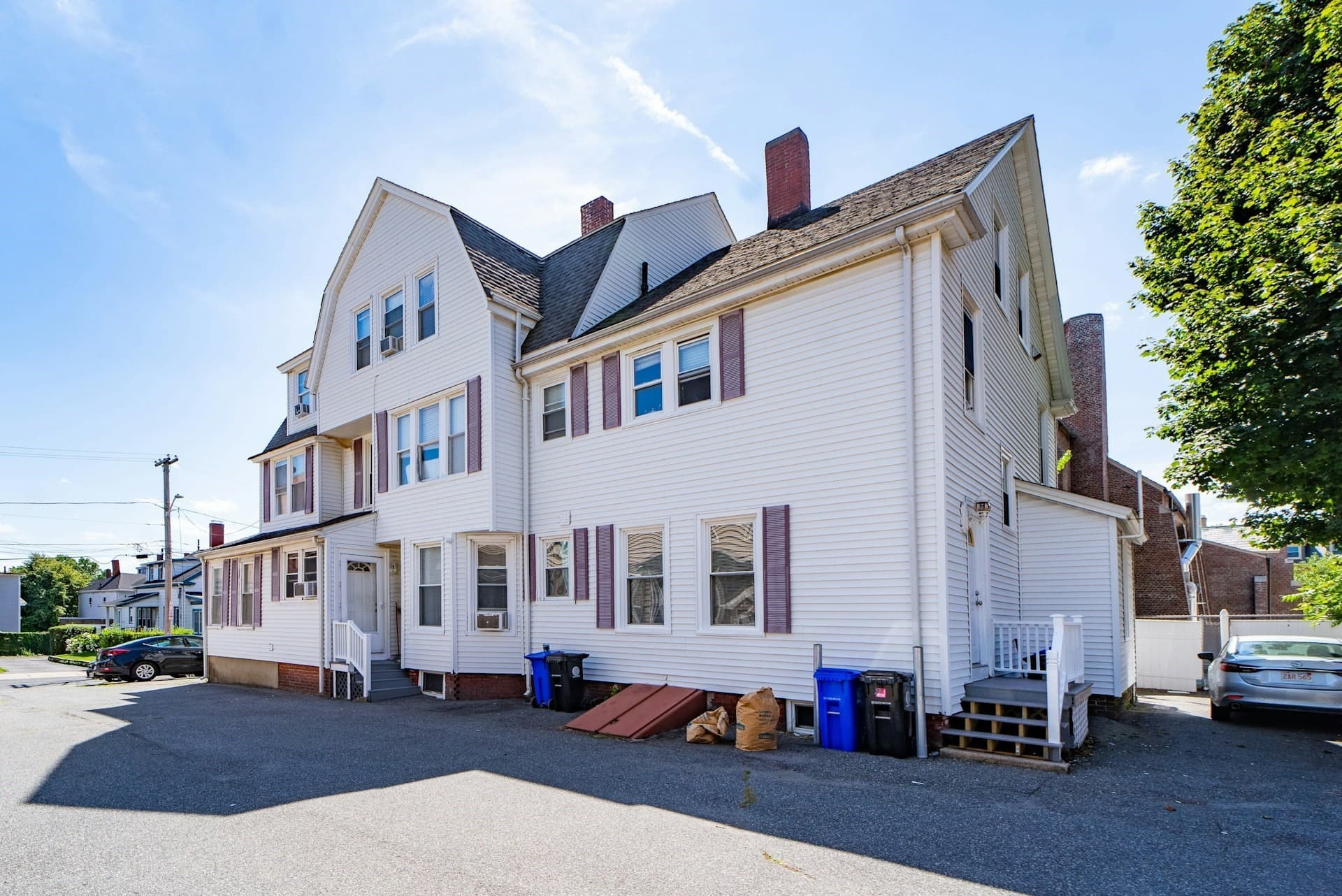 Condominium at 12-14 Spring Street # 2, Malden MA 02148, Malden, photo 23 of 26