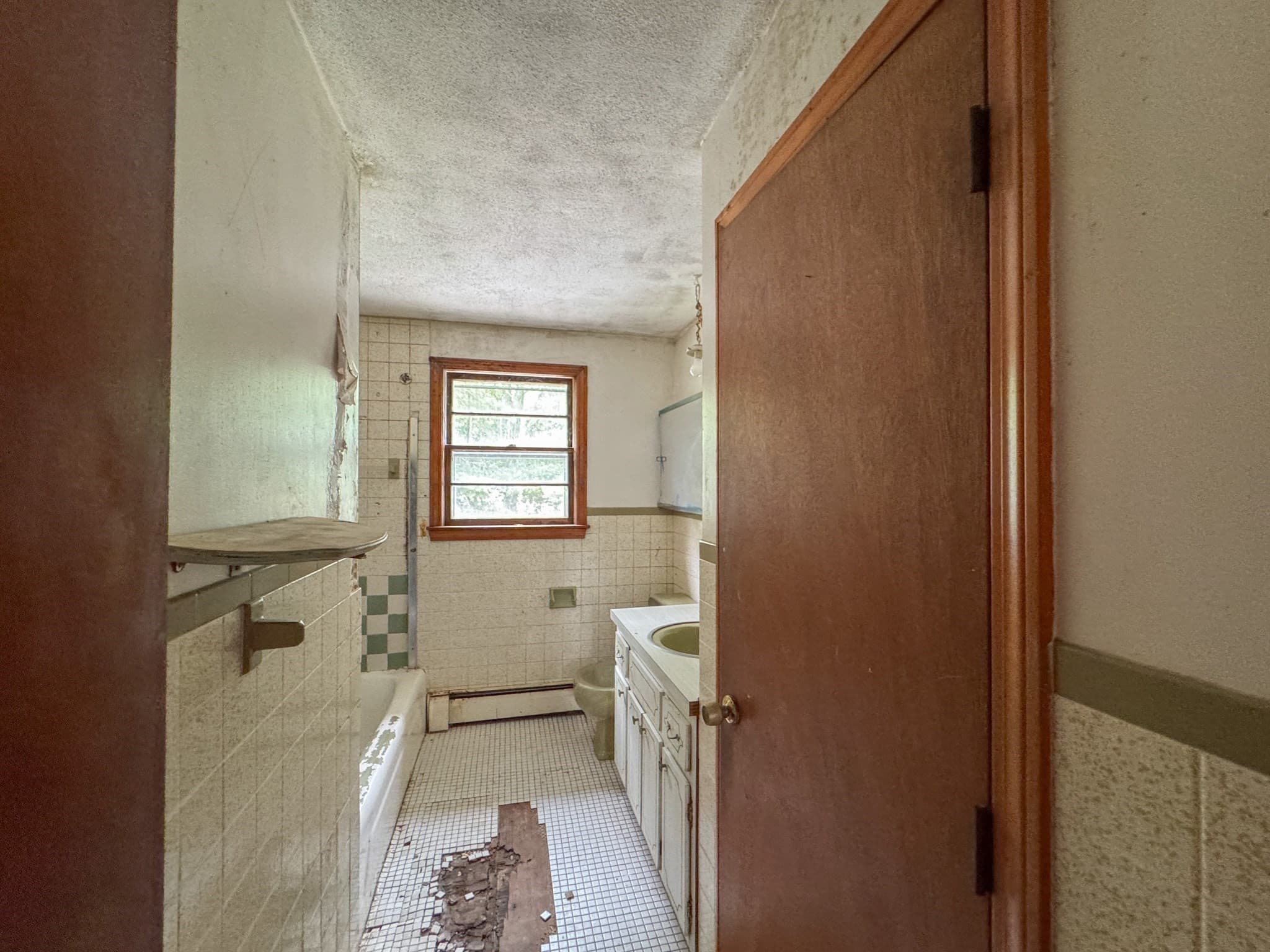 Single Family Residence at 62 Carlisle St, Brockton MA 02302, Brockton, photo 16 of 36