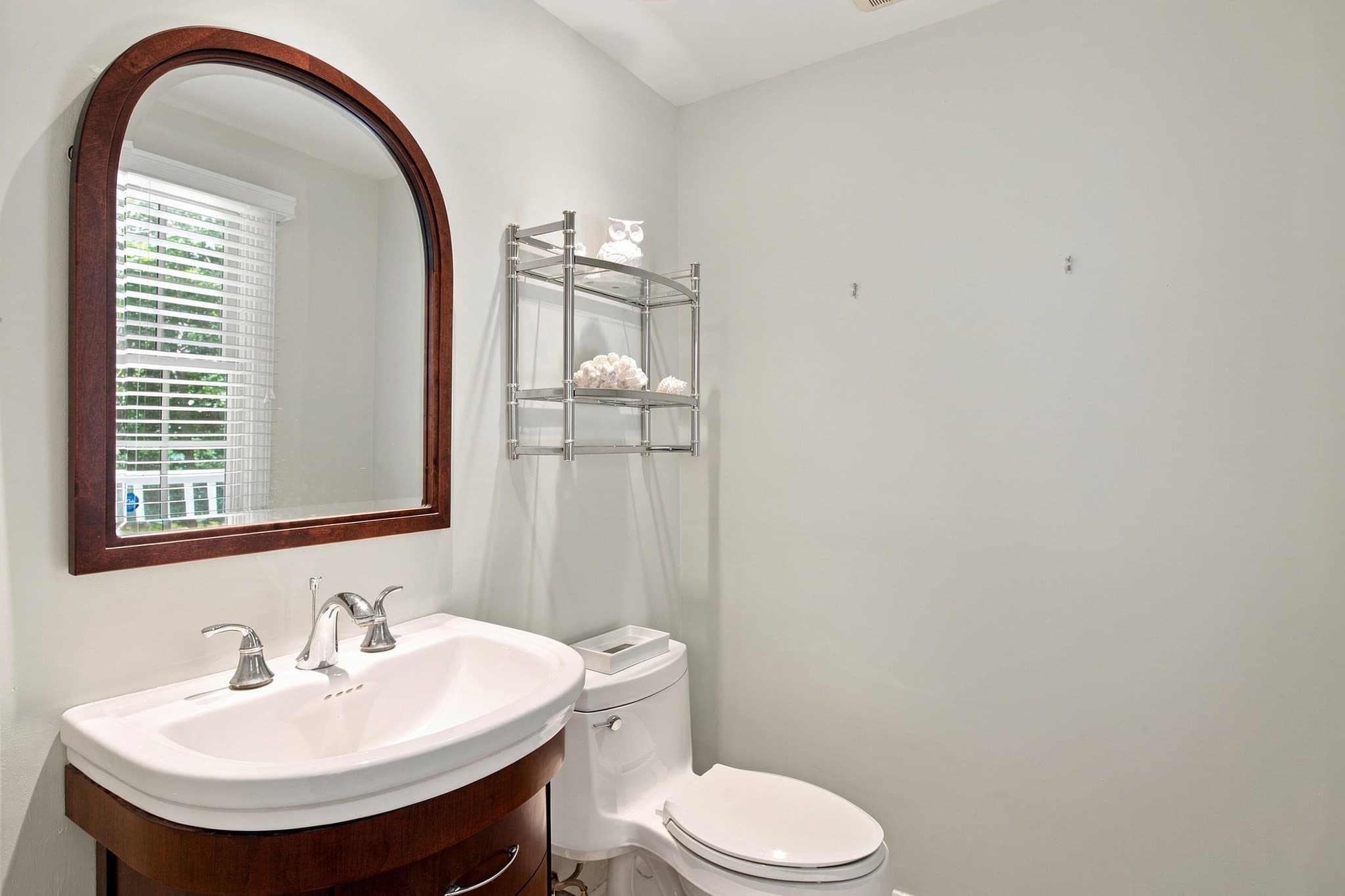 Single Family Residence at 286 Midpine Road, Barnstable MA 02630, Barnstable, photo 13 of 30