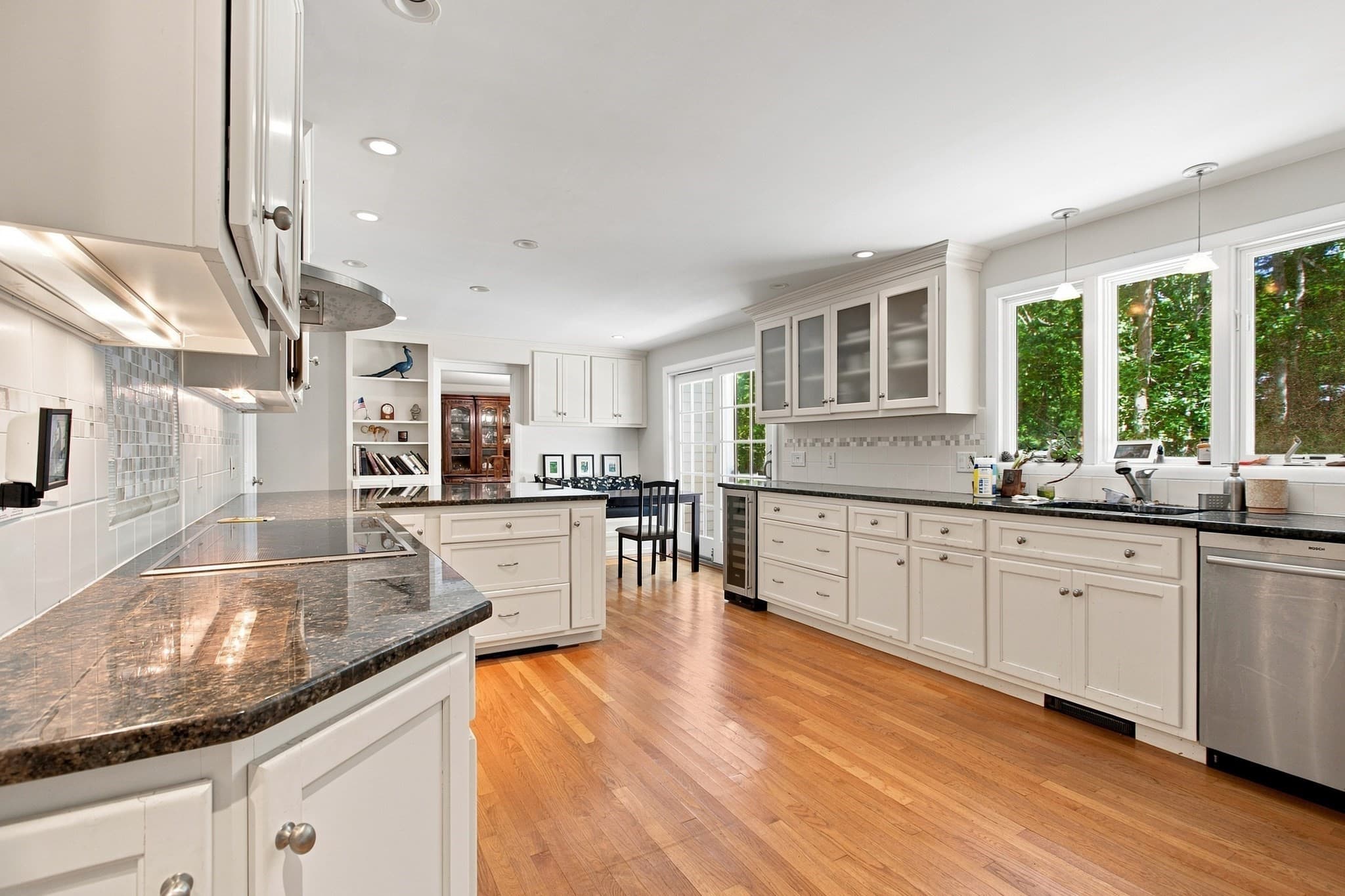Single Family Residence at 286 Midpine Road, Barnstable MA 02630, Barnstable, photo 7 of 30