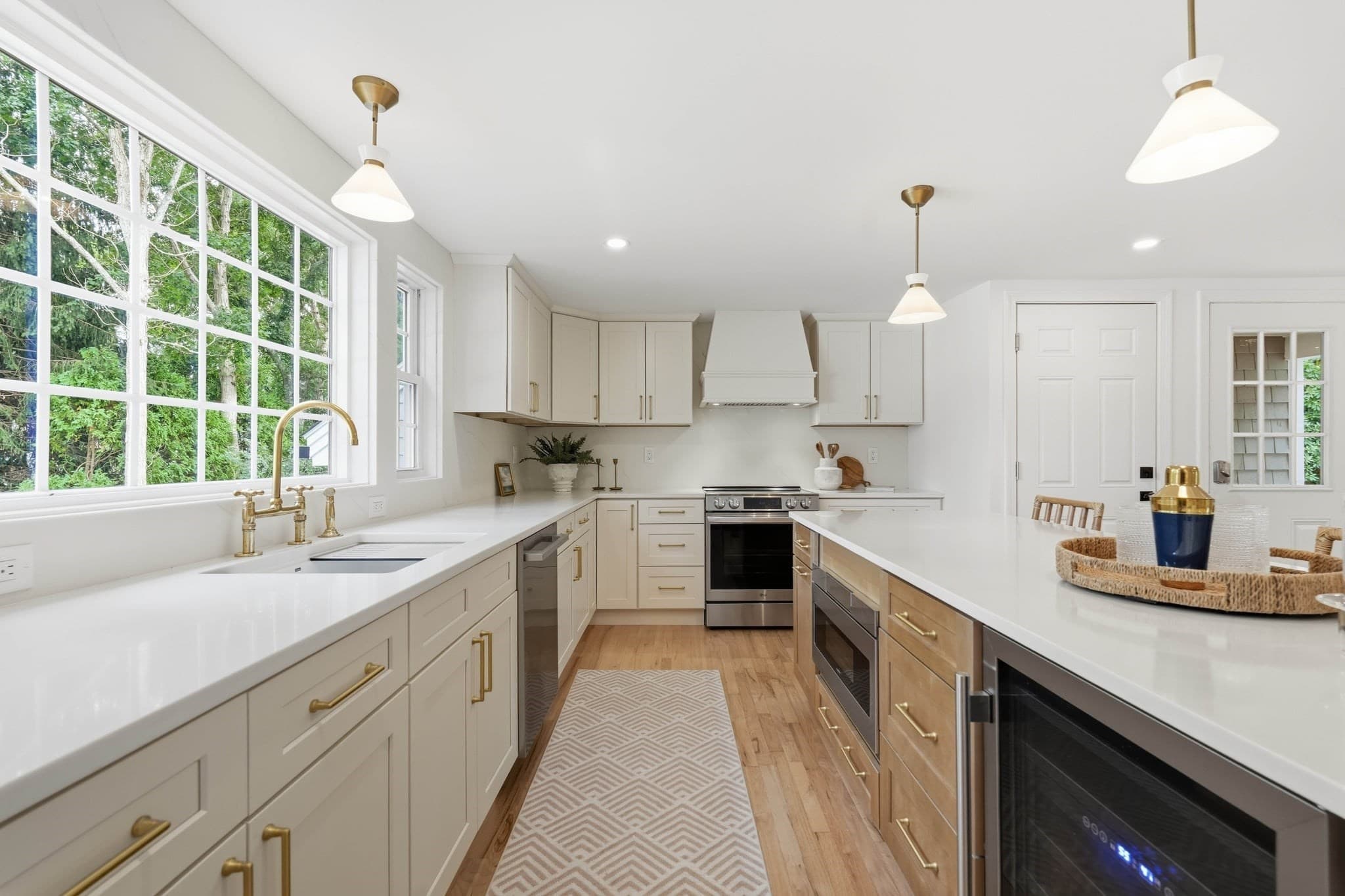 Single Family Residence at 30 Deerfield Rd, Barnstable MA 02655, Barnstable, photo 2 of 40