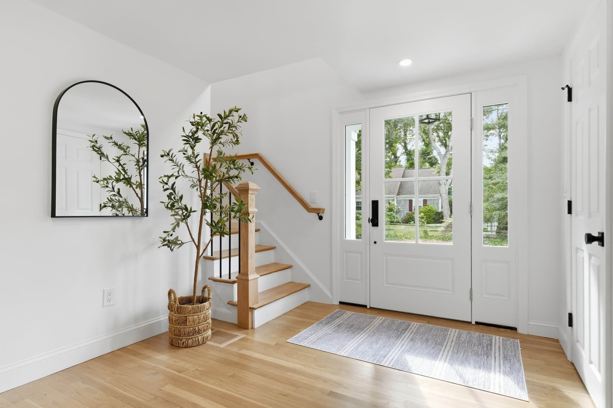 Single Family Residence at 30 Deerfield Rd, Barnstable MA 02655, Barnstable, photo 3 of 40