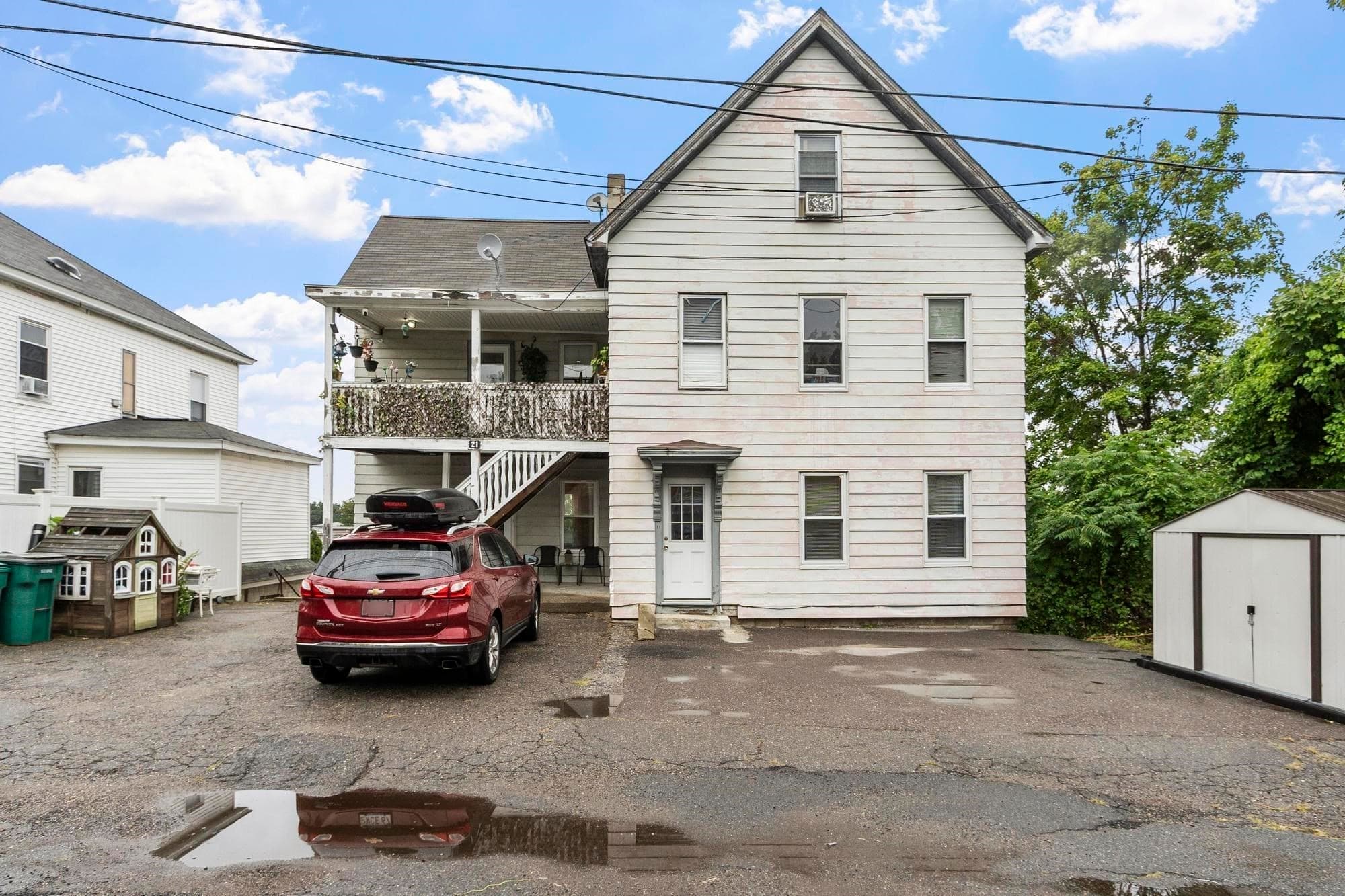 3 Family at 21 Old Leominster Rd, Fitchburg MA 01420, Fitchburg, photo 38 of 39