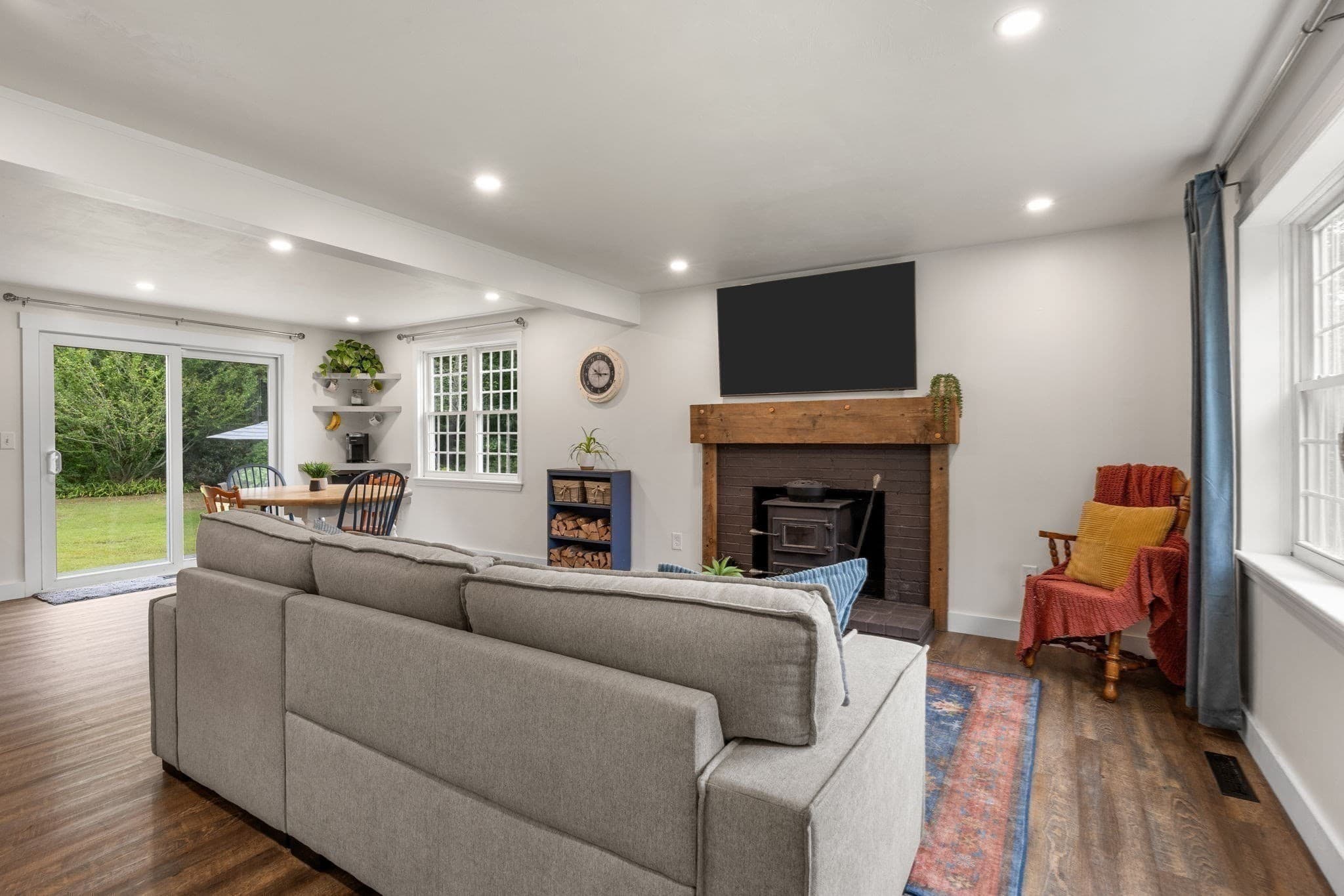 Single Family Residence at 34 Commodore Ln, Barnstable MA 02648, Barnstable, photo 15 of 42