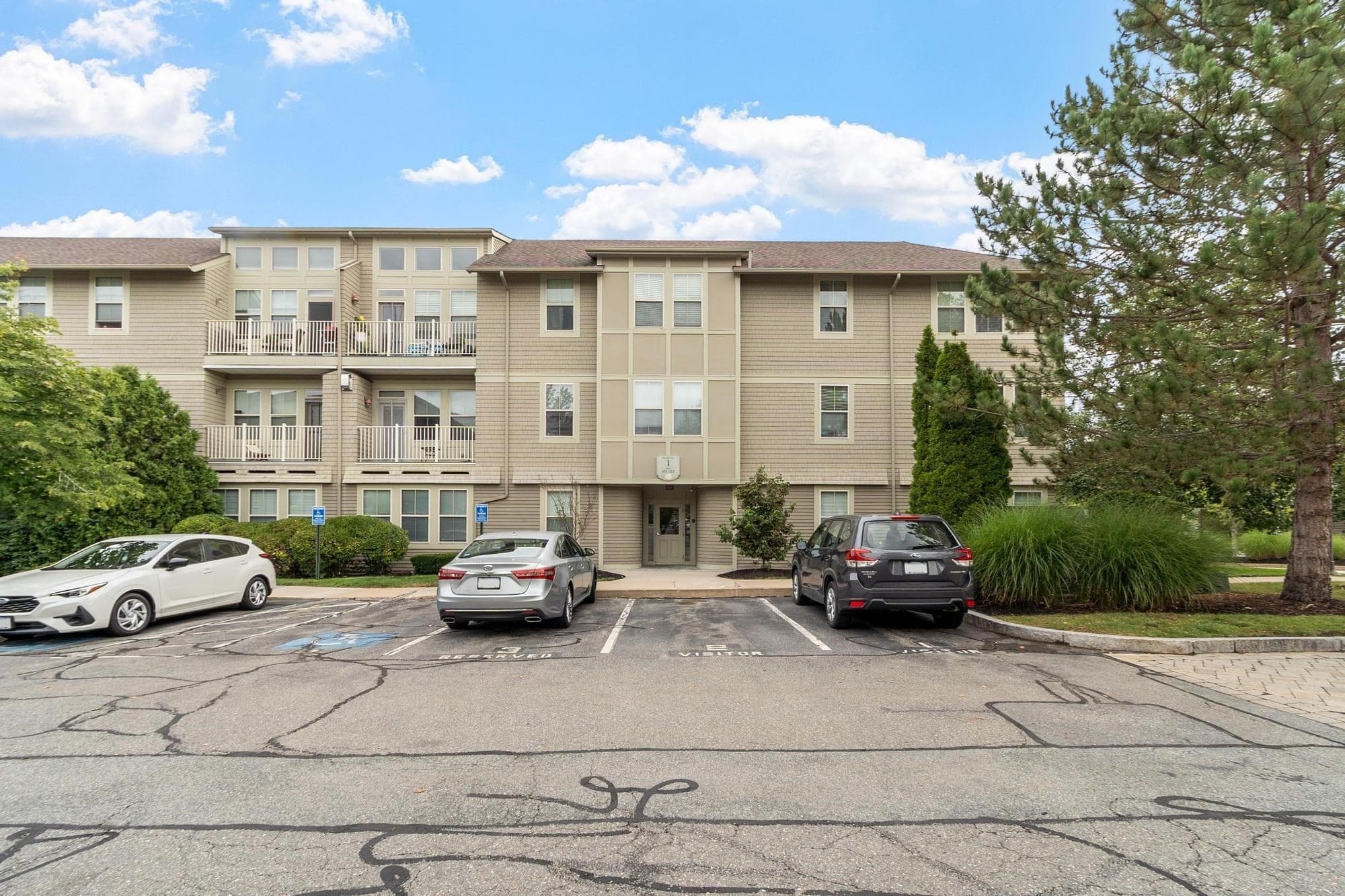 Condominium at 1 Harvest Dr # 108, North Andover MA 01845, North Andover, photo 27 of 29