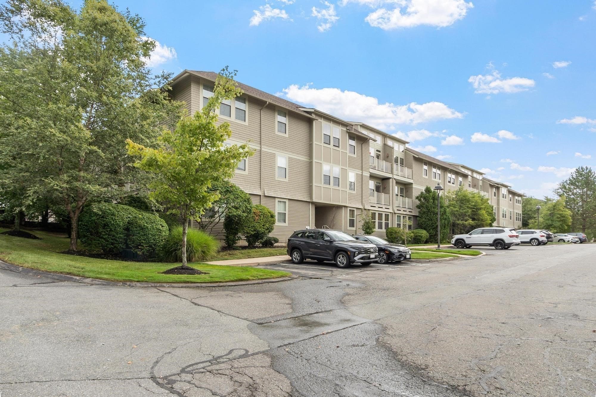 Condominium at 1 Harvest Dr # 108, North Andover MA 01845, North Andover, photo 26 of 29