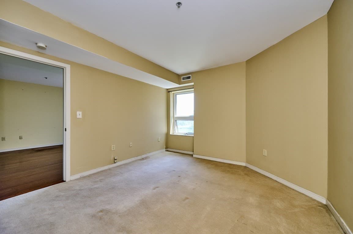 Condominium at 175 Cottage St # 504, Chelsea MA 02150, Chelsea, photo 13 of 25