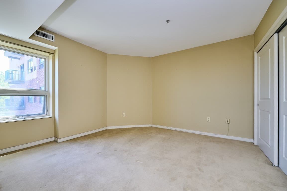 Condominium at 175 Cottage St # 504, Chelsea MA 02150, Chelsea, photo 14 of 25