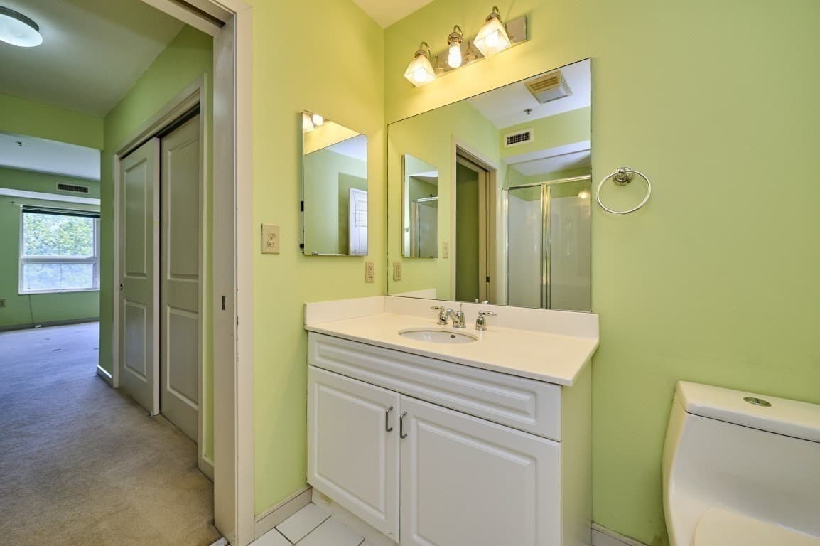 Condominium at 175 Cottage St # 504, Chelsea MA 02150, Chelsea, photo 15 of 25