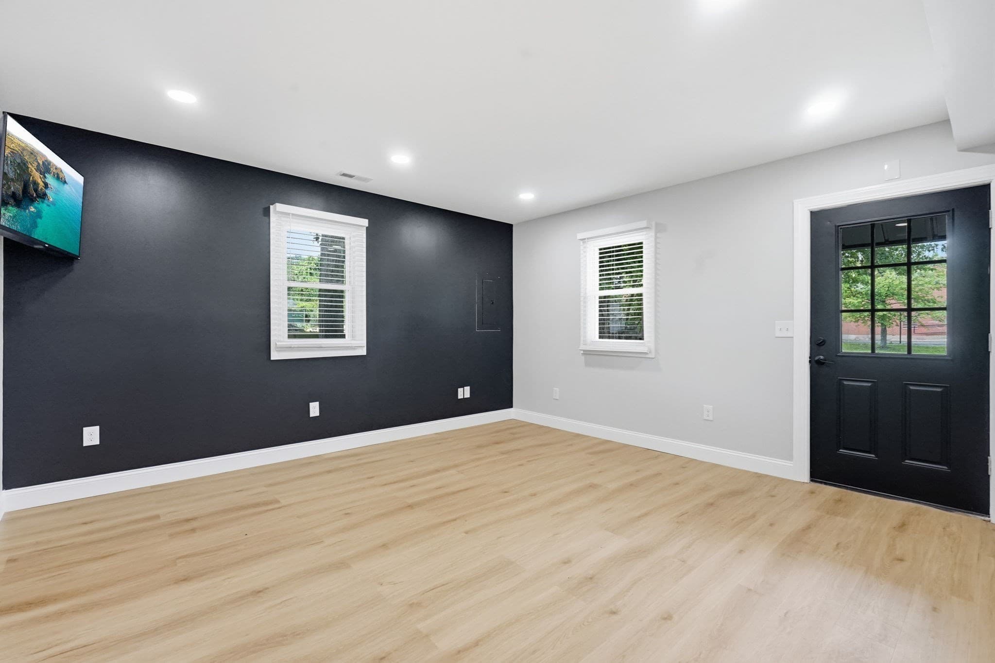 Commercial Sale at 25 Shopping Ct, Agawam MA 01101, Agawam, photo 19 of 24