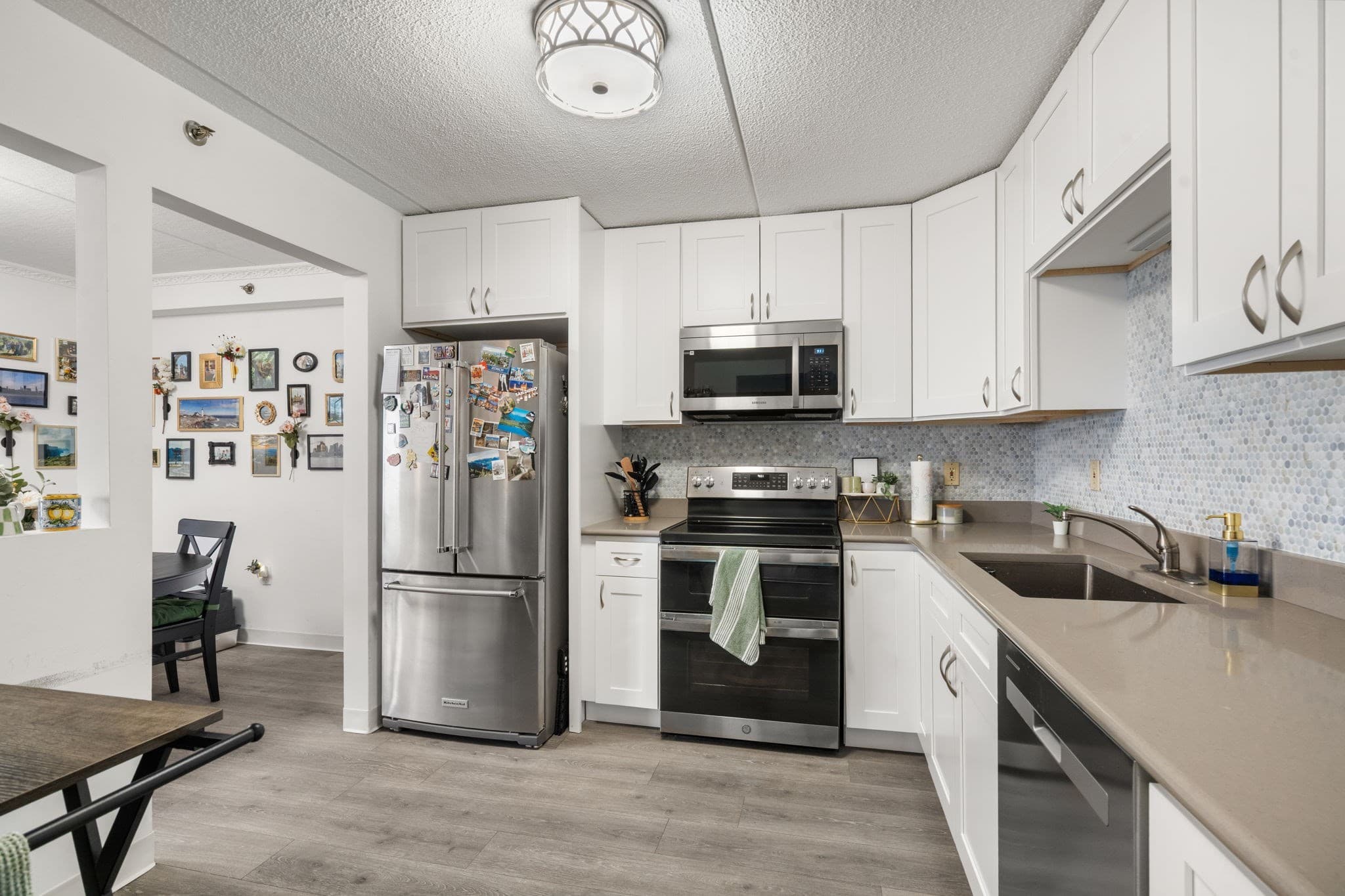 Condominium at 200 Cove Way # 409, Quincy MA 02169, photo 2 of 21