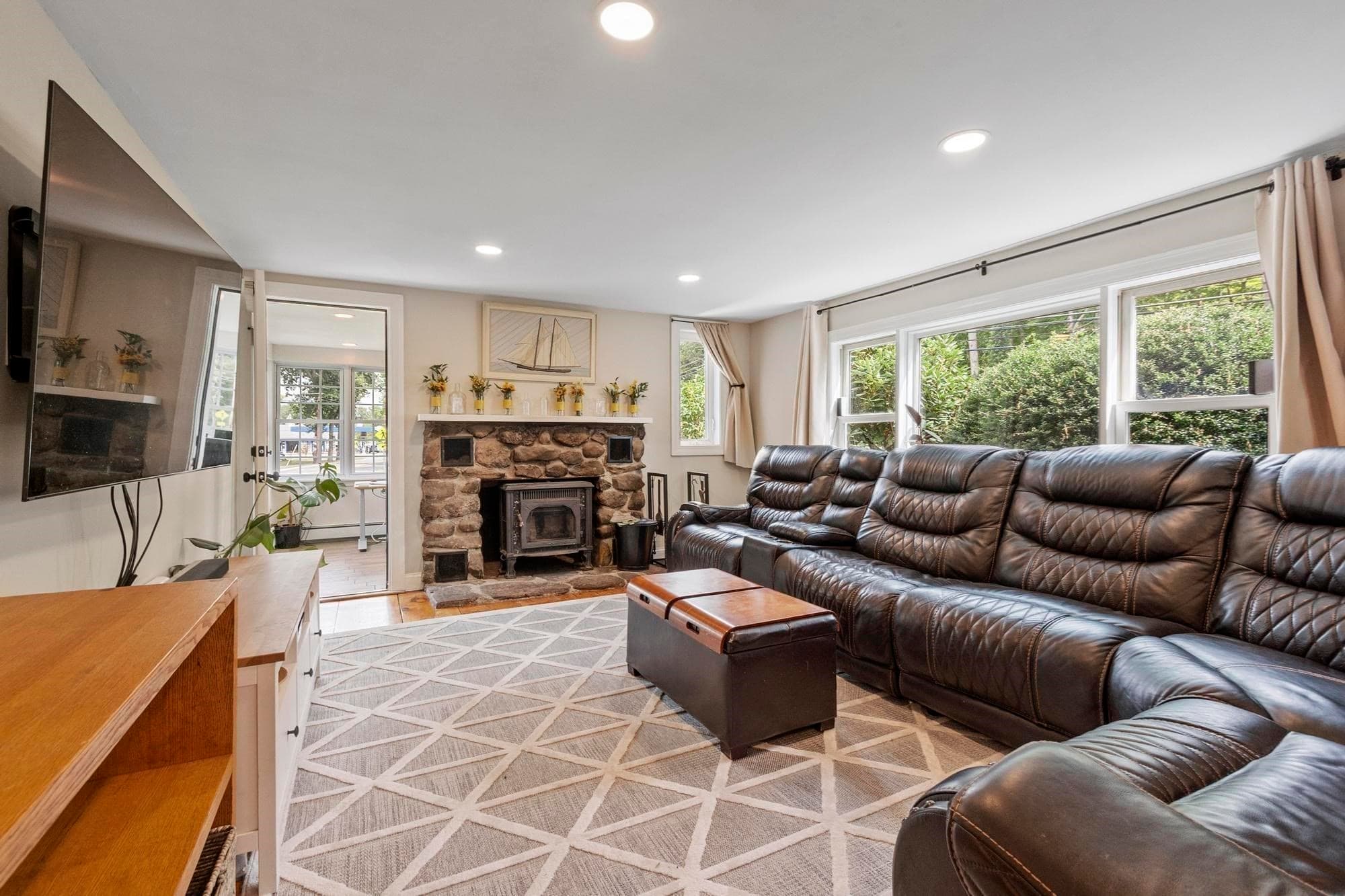 Single Family Residence at 200 Main St, Acton MA 01720, Acton, photo 13 of 41