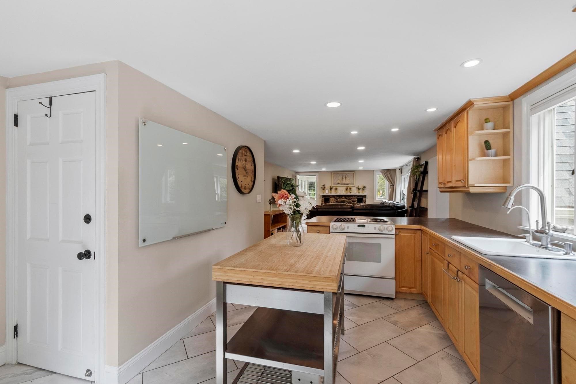 Single Family Residence at 200 Main St, Acton MA 01720, Acton, photo 11 of 41