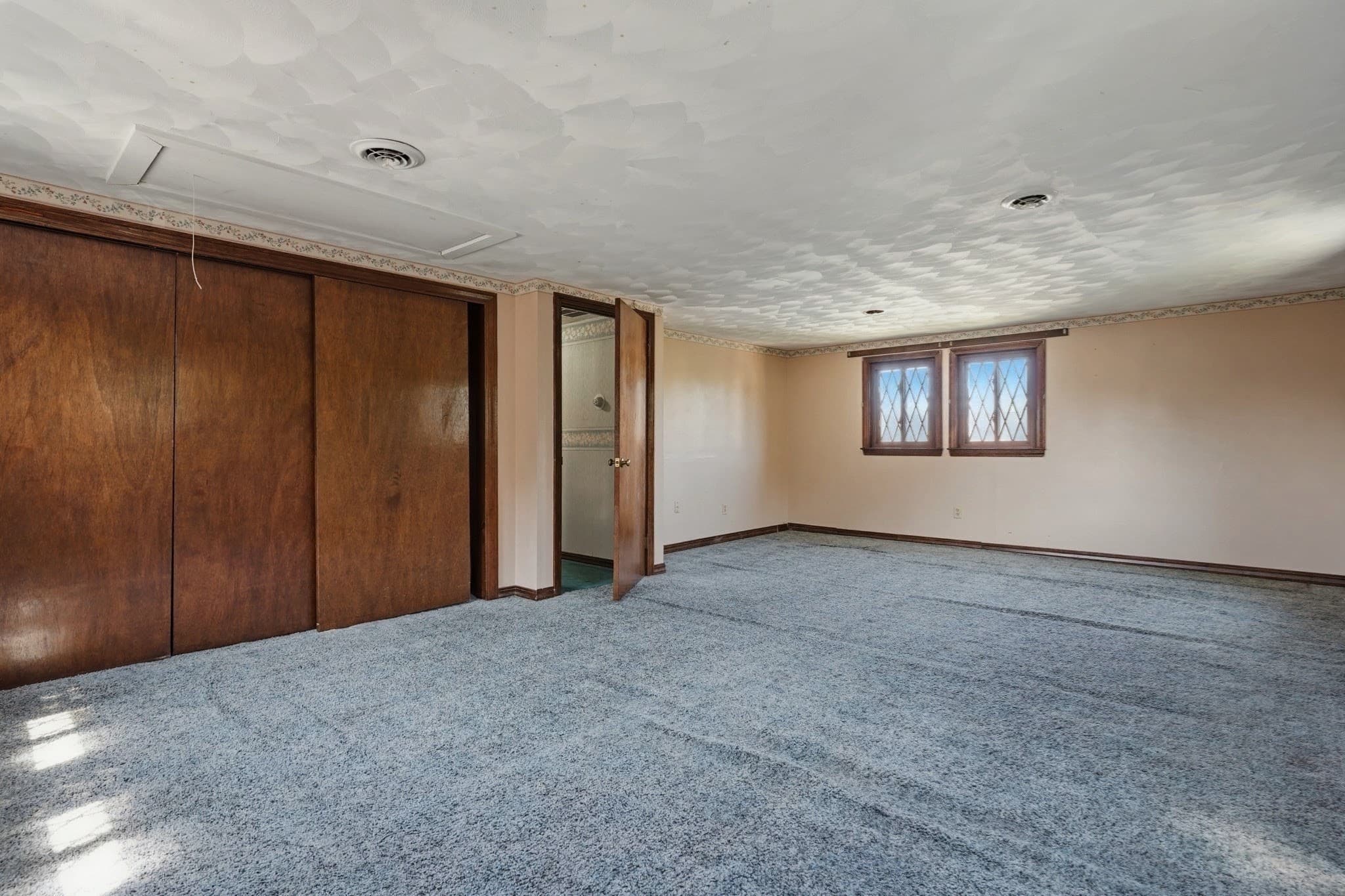 Single Family Residence at 21 Webster St, Dartmouth MA 02748, Dartmouth, photo 28 of 40