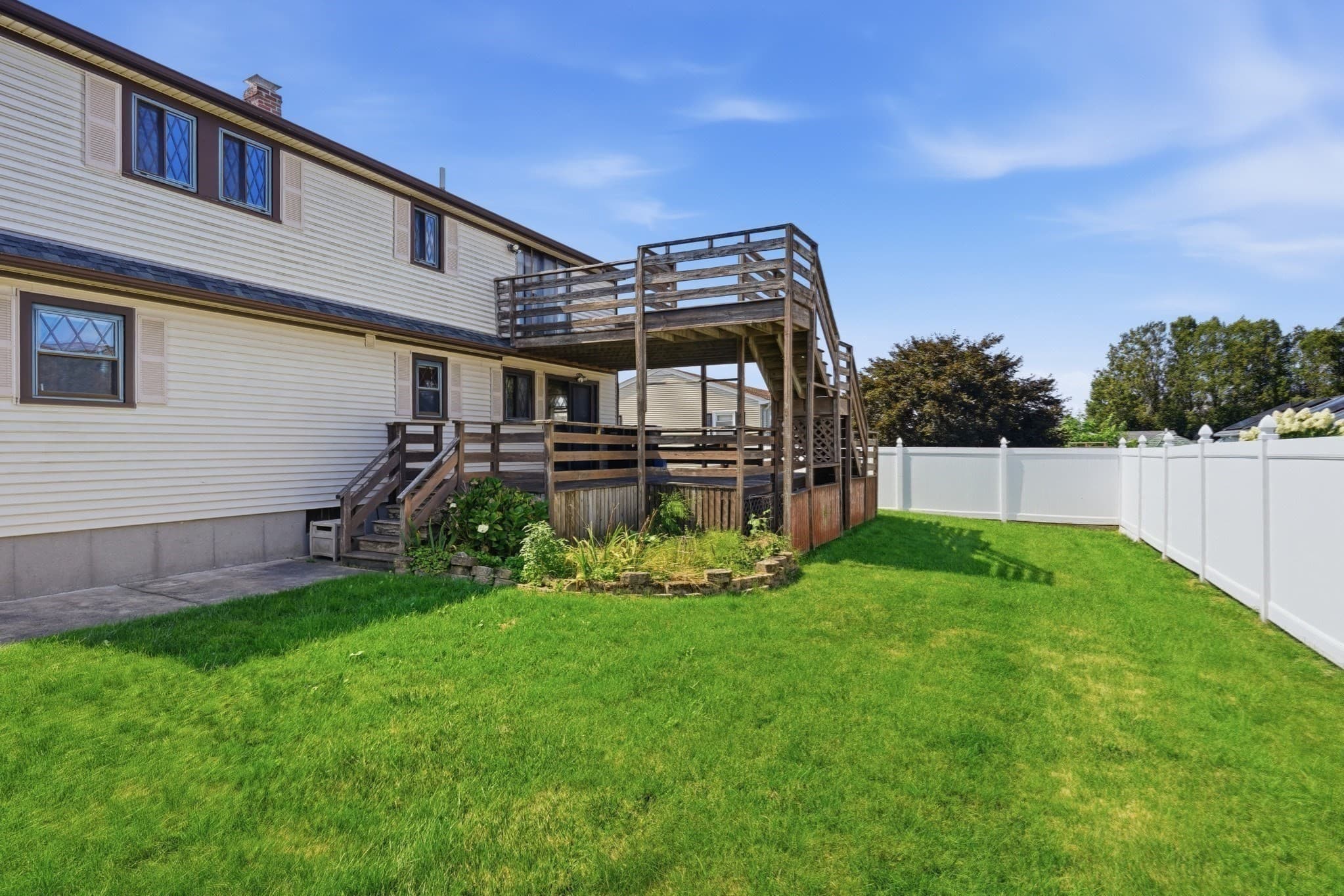 Single Family Residence at 21 Webster St, Dartmouth MA 02748, Dartmouth, photo 40 of 40