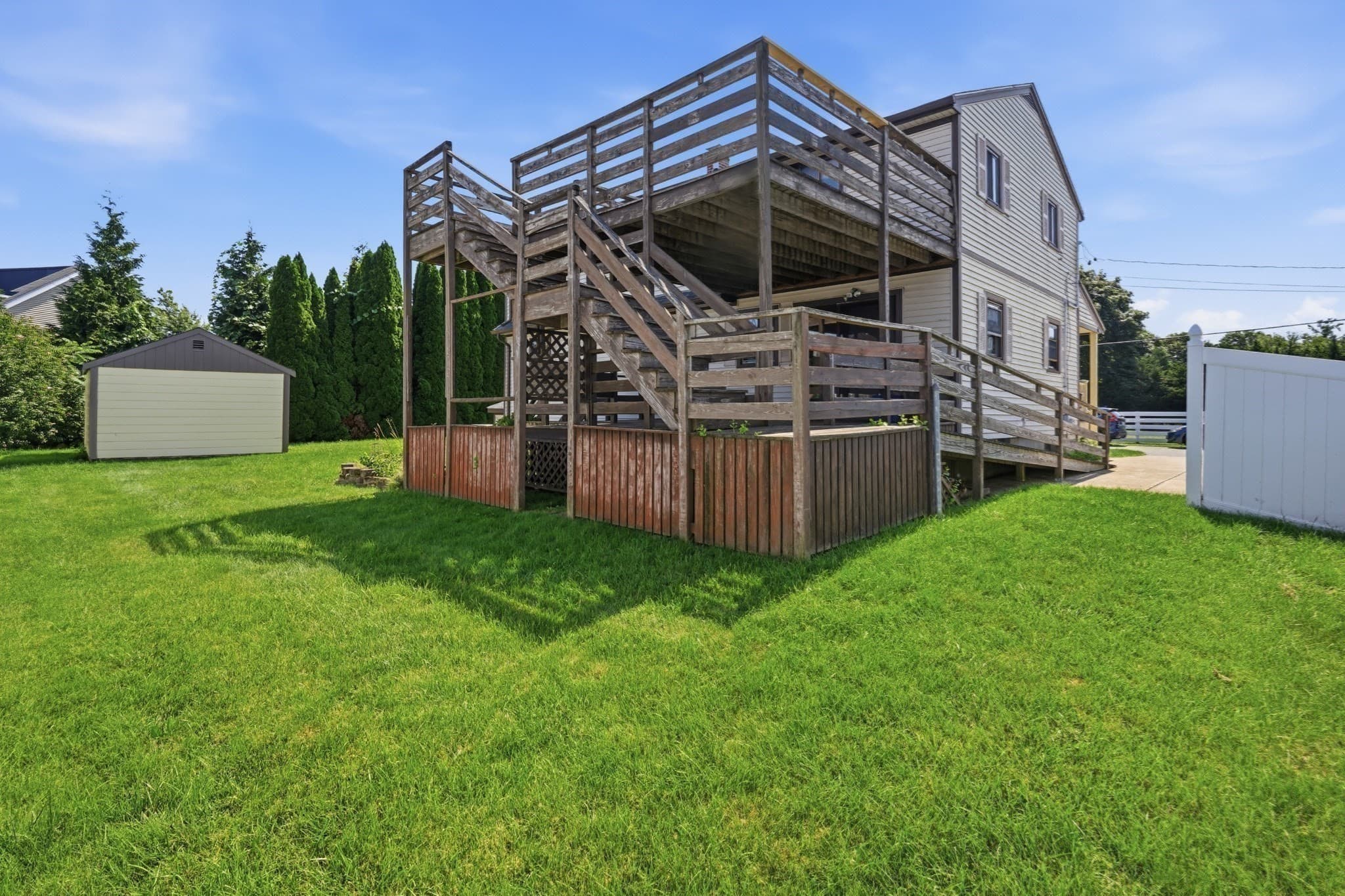 Single Family Residence at 21 Webster St, Dartmouth MA 02748, Dartmouth, photo 35 of 40
