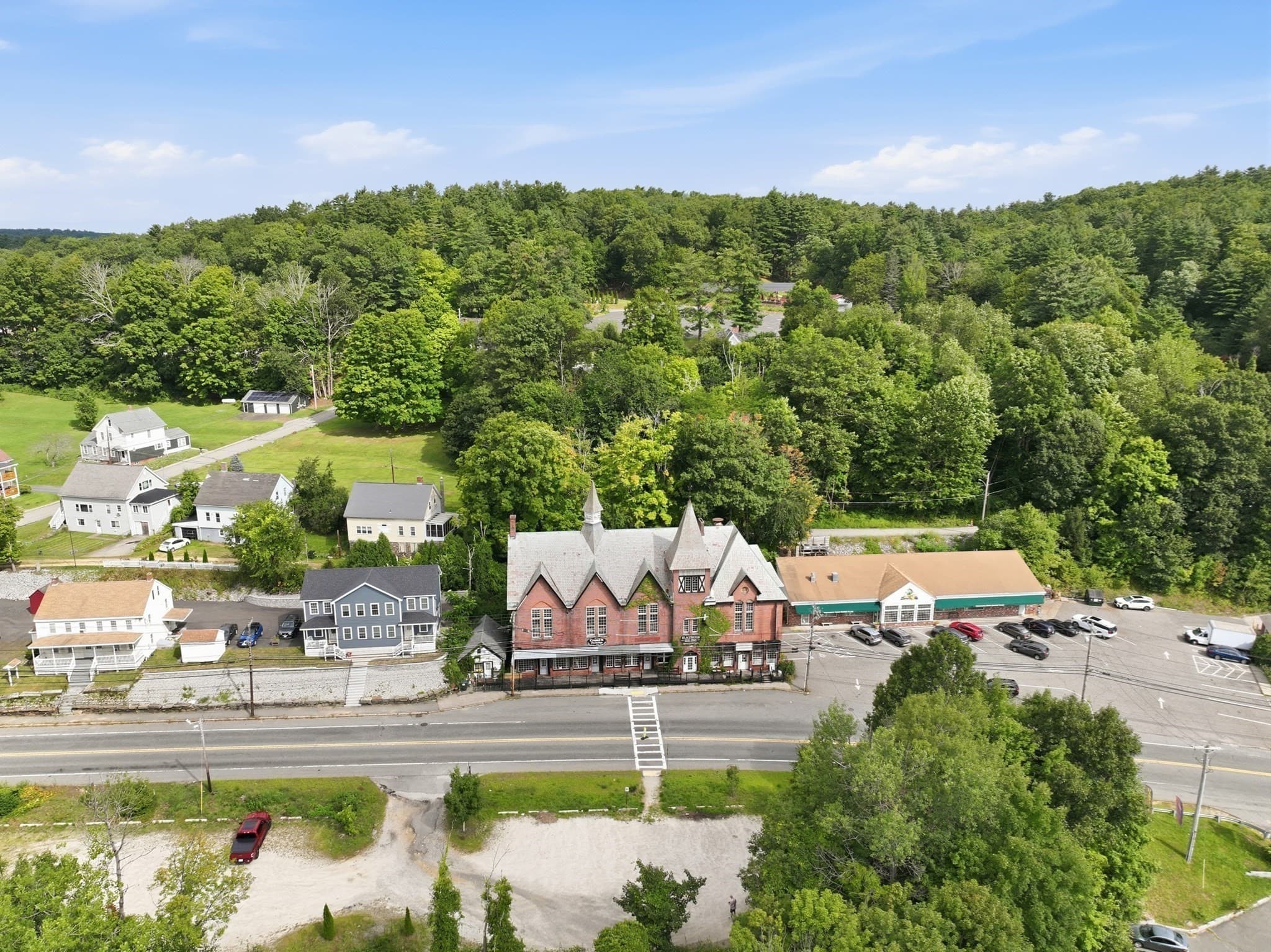 Commercial Sale at 572 Main St, Sturbridge MA 01518, photo 30 of 41