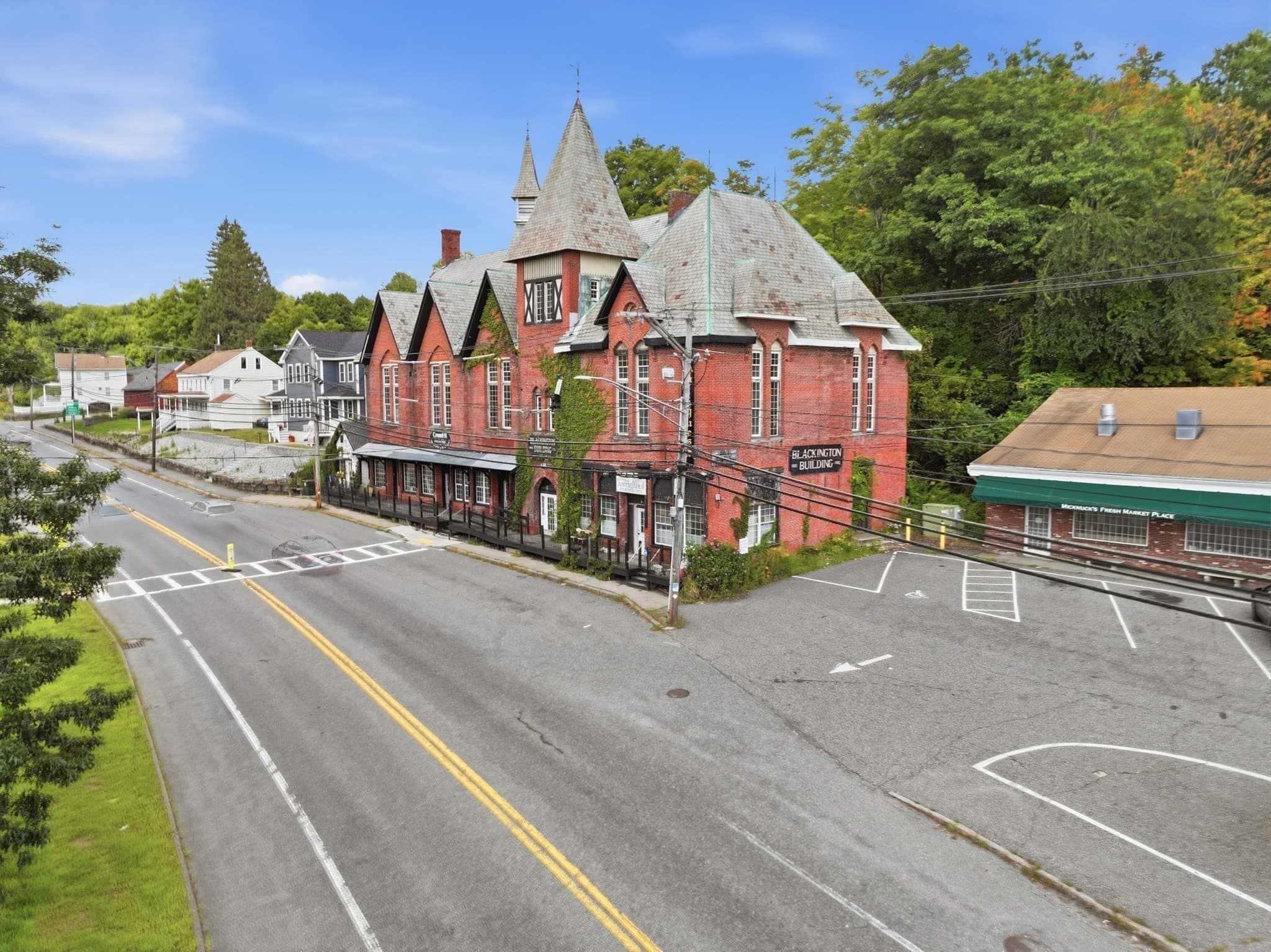 Commercial Sale at 572 Main St, Sturbridge MA 01518, photo 38 of 41