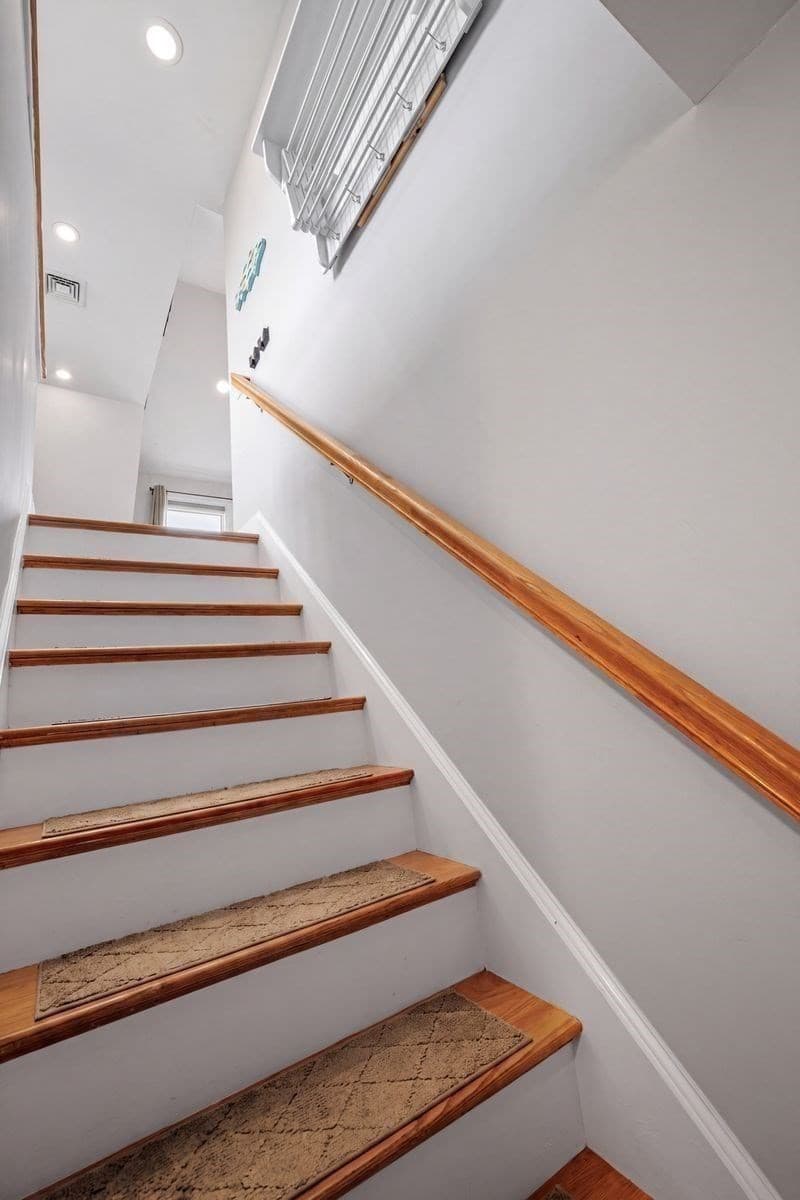 Condominium at 26 Village Street Unit 3, Marblehead MA 01945, Marblehead, photo 6 of 26